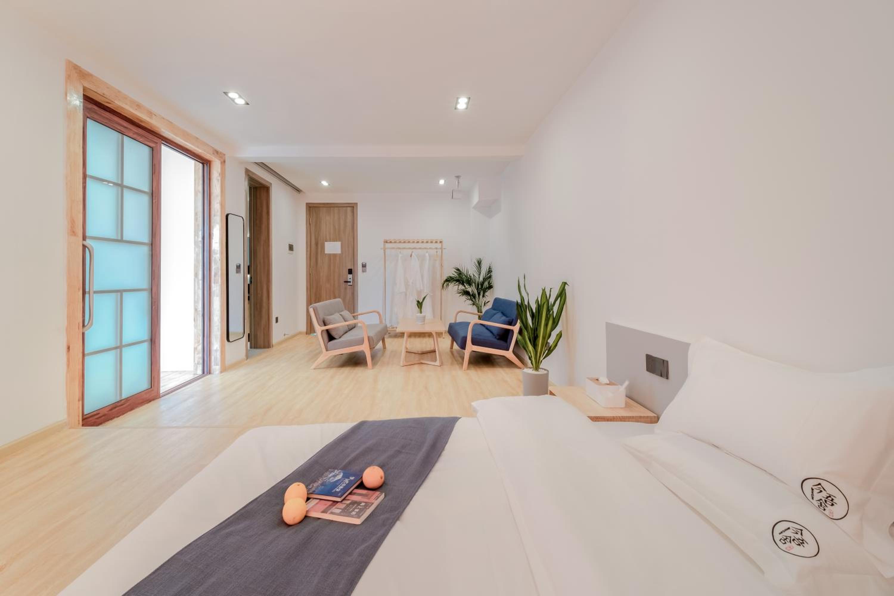 Shangri-La Jinwushe Boutique Inn