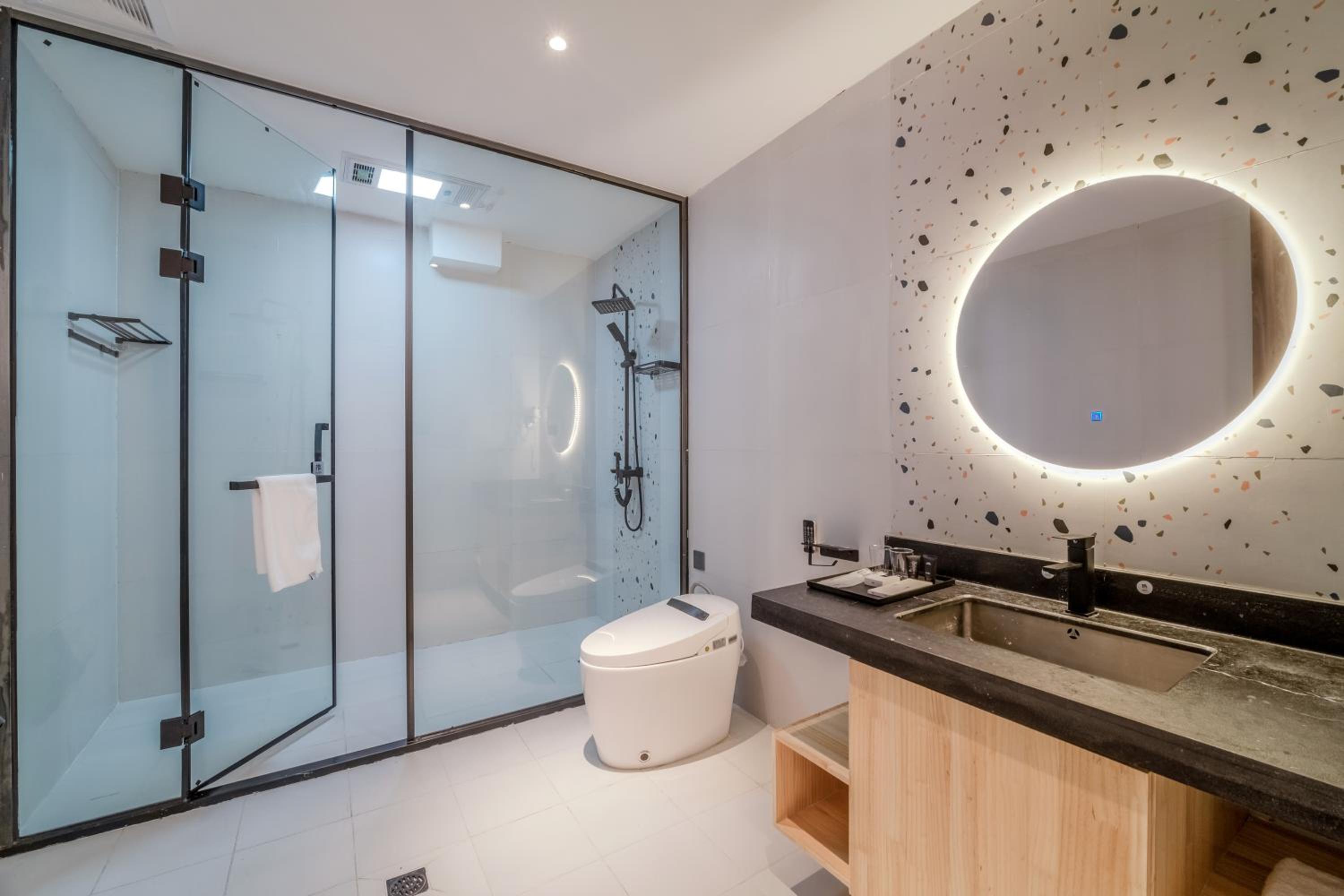 Shangri-La Jinwushe Boutique Inn