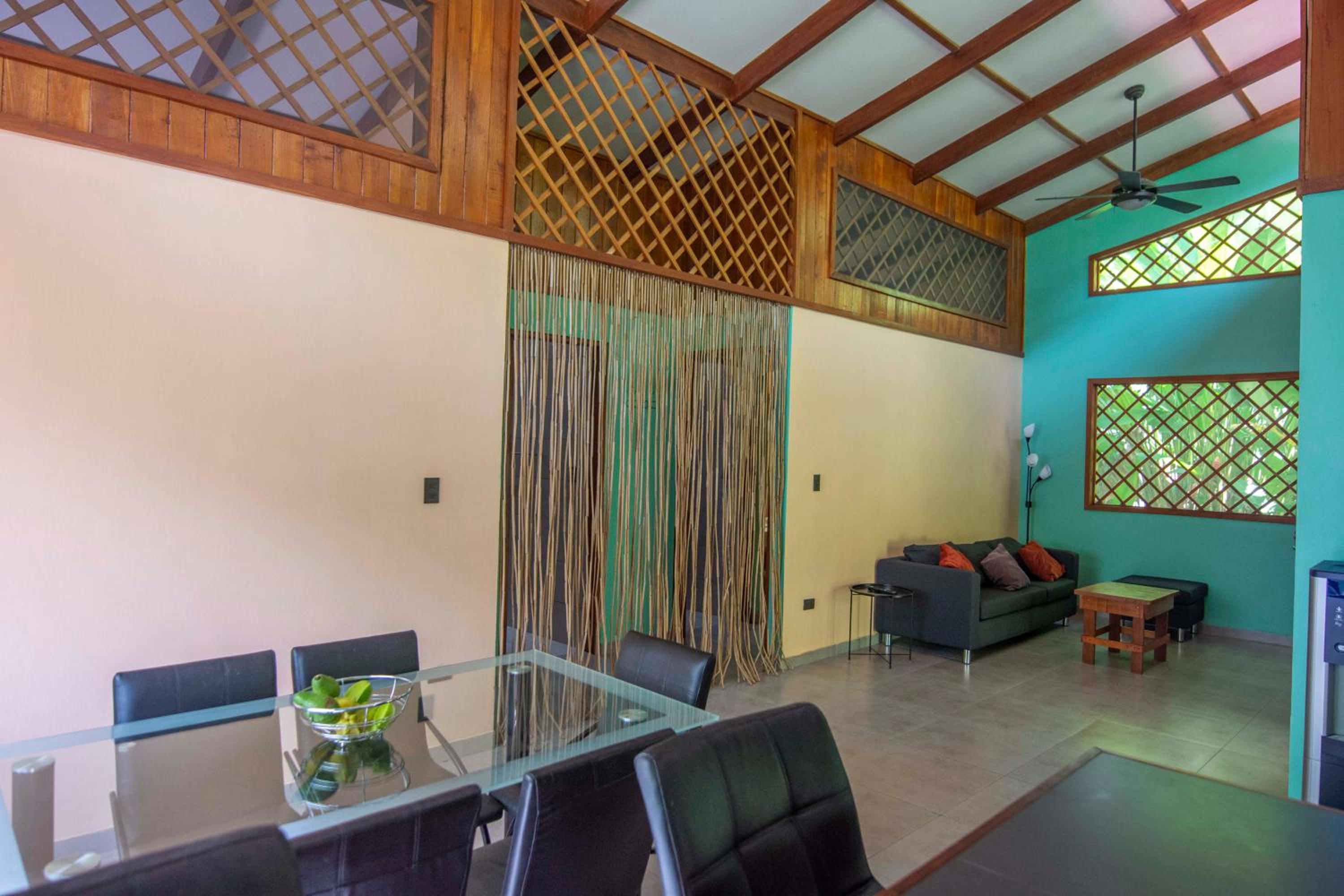 Villa Piňa dorada dependencia del hotel Casa Merlin