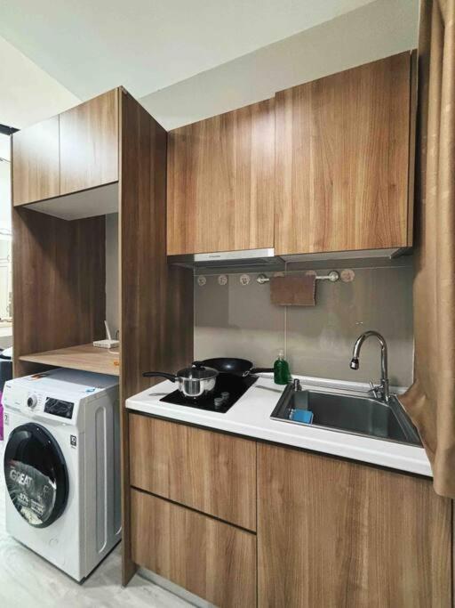 Mount Austin #Palazio B1 Studio European-style 1-3Pax #MSPro