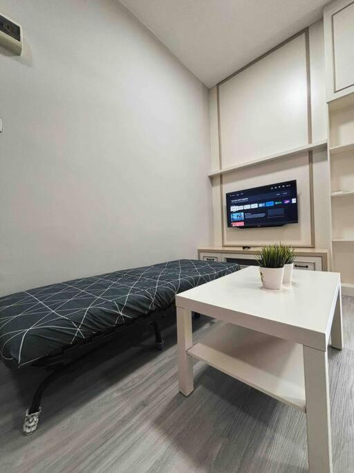 Mount Austin #Palazio B1 Studio European-style 1-3Pax #MSPro