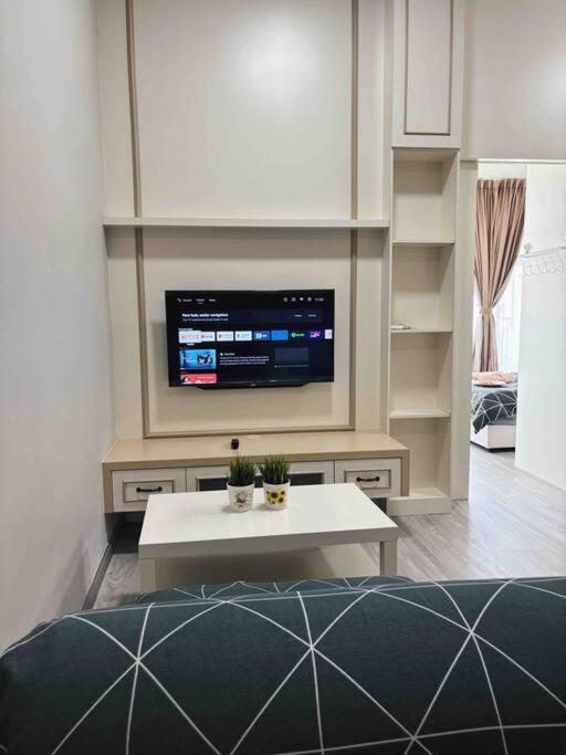 Mount Austin #Palazio B1 Studio European-style 1-3Pax #MSPro