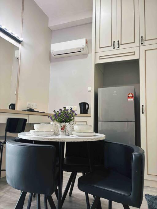 Mount Austin #Palazio B1 Studio European-style 1-3Pax #MSPro