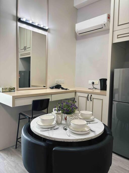 Mount Austin #Palazio B1 Studio European-style 1-3Pax #MSPro