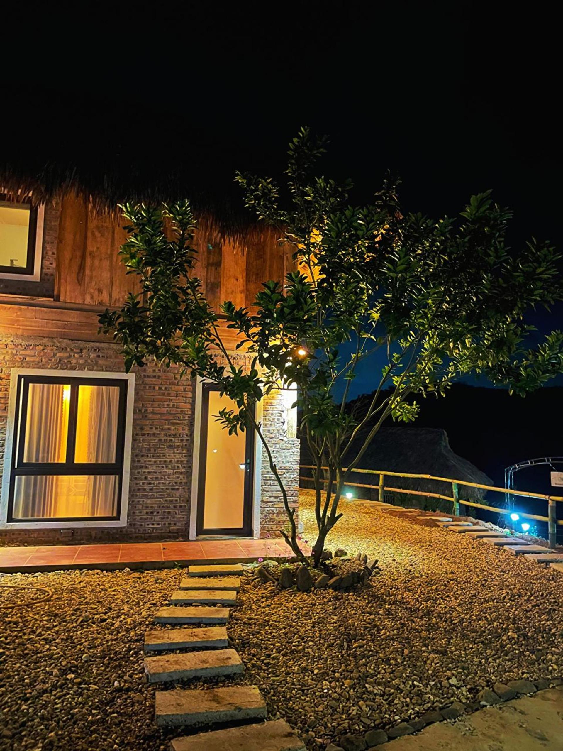 La Montana De Luong Son view 5
