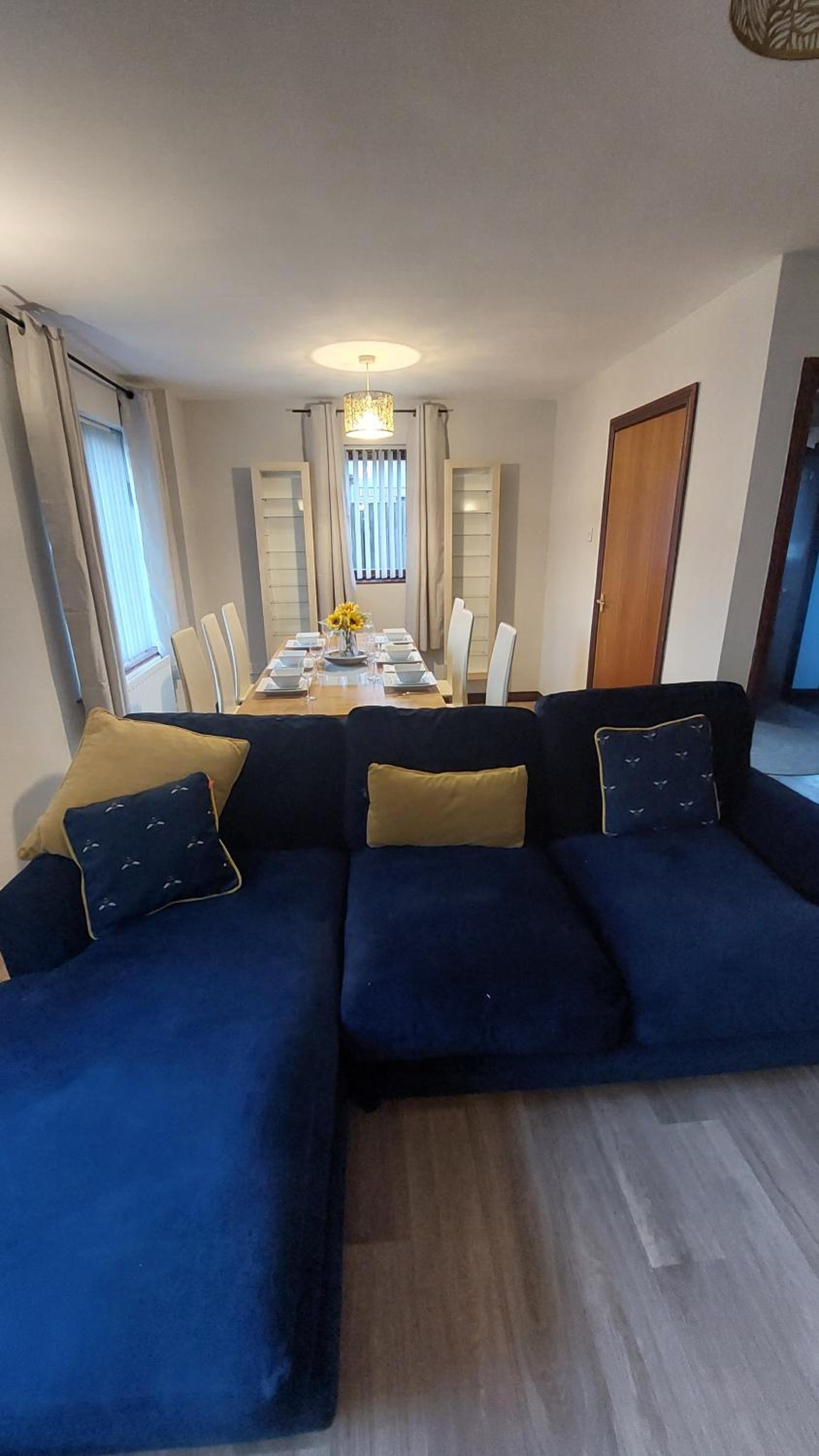 Hotel The Nest Antrim - Image 1