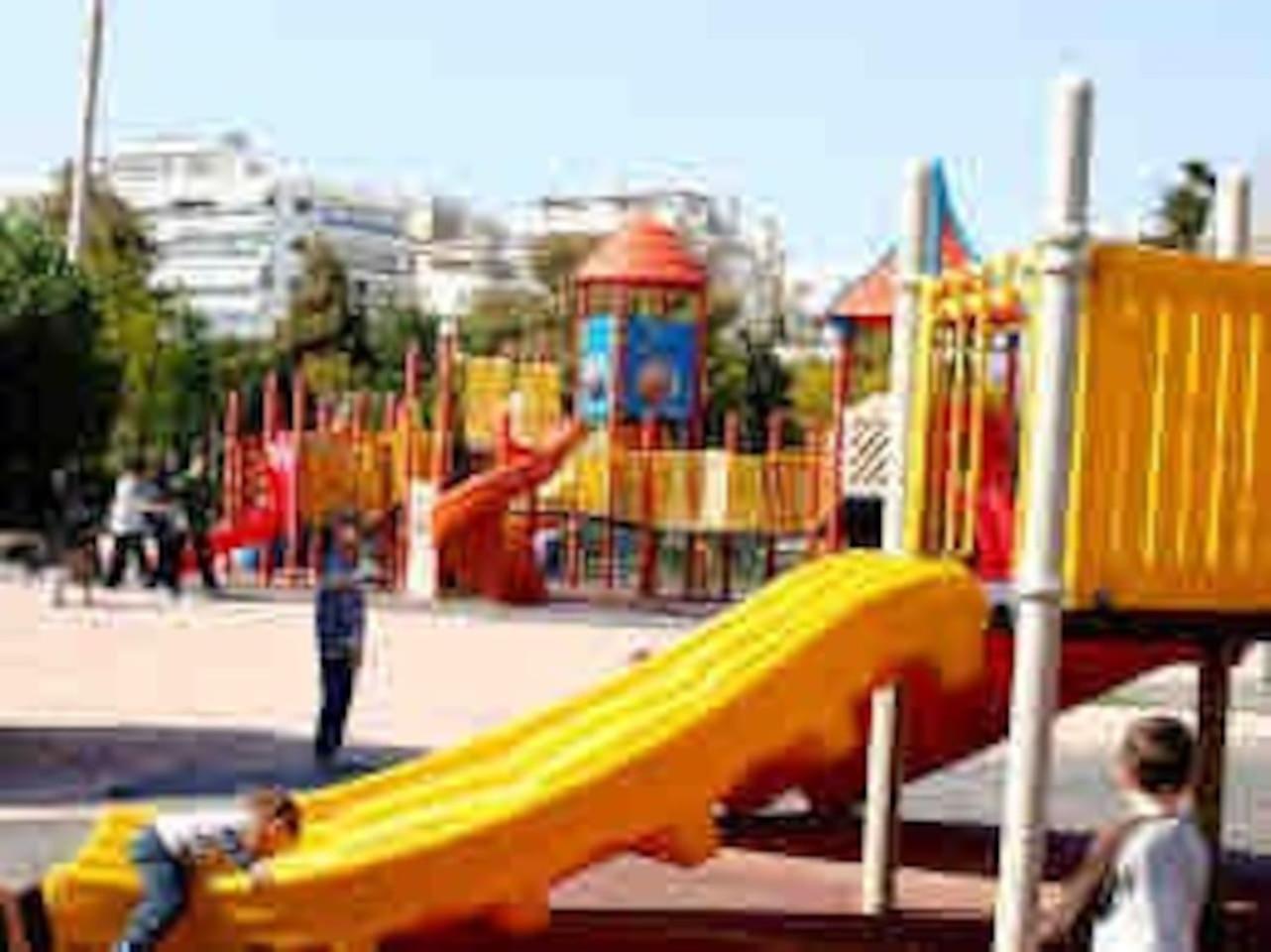 Paleo Faliro Athens fully equipped 2 bedrooms 90 sqm big apartment 200m to Free beach