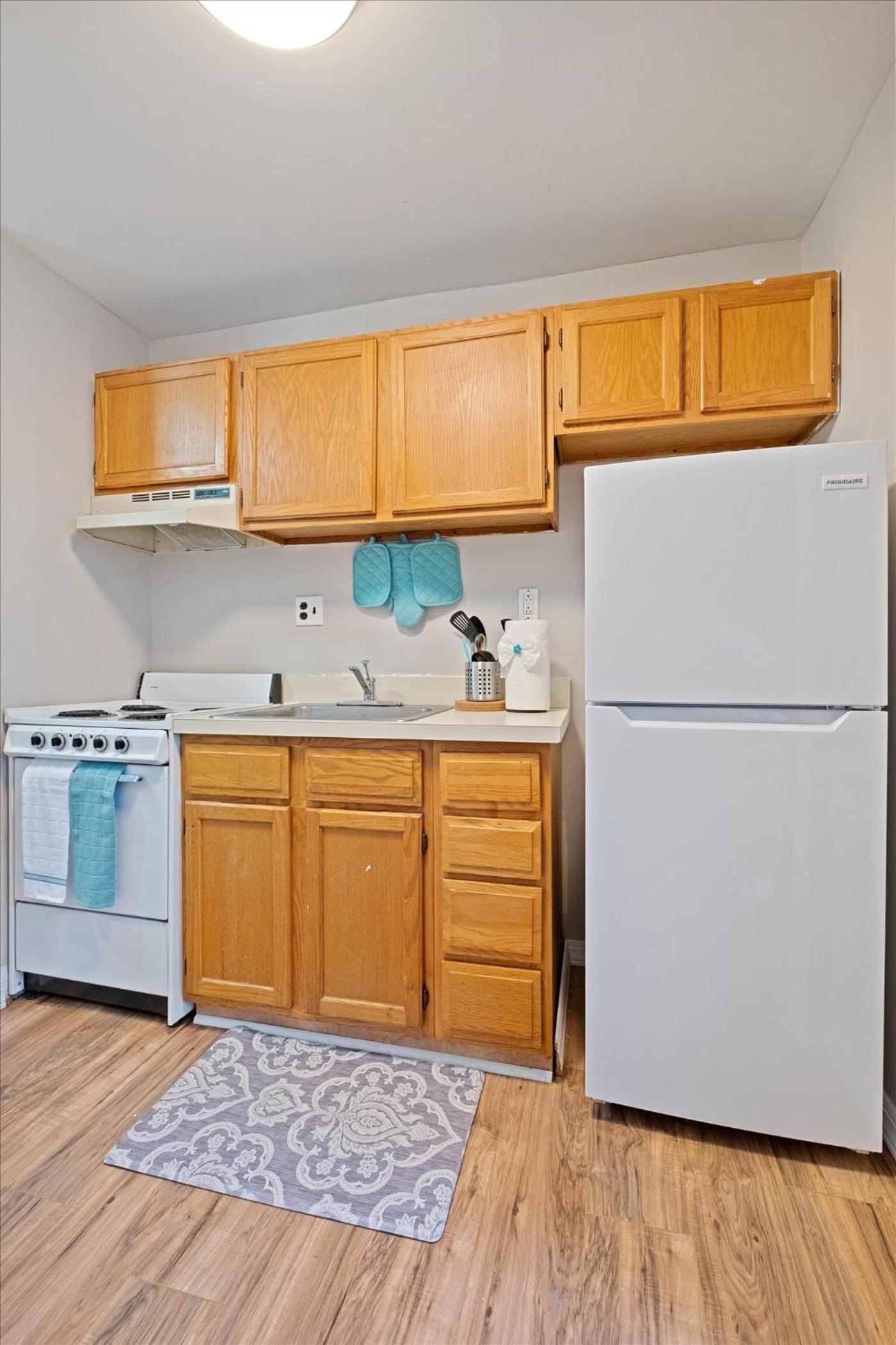 Comfy Lovely Studio By Upenn & Drexel view 2