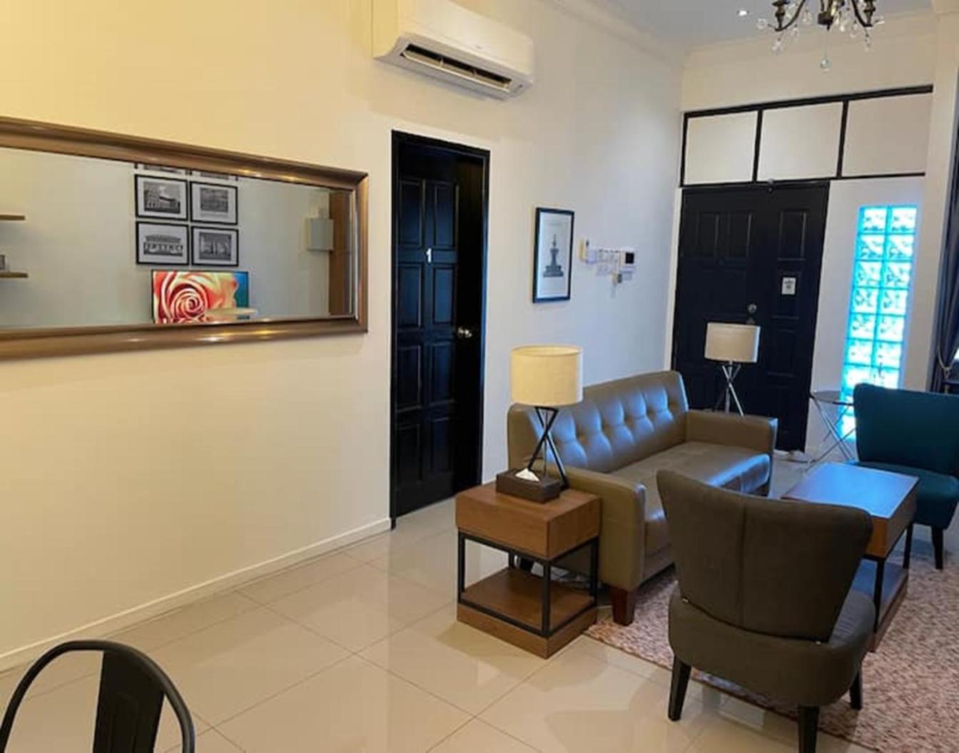 IPOH 8Perkins Canning Garden 7-8pax Elegant Homestay with 4Bedrooms, 3Bathroom, 1Living, 1Dining, 1Kitchen-Bar with 3Parkings photo 6