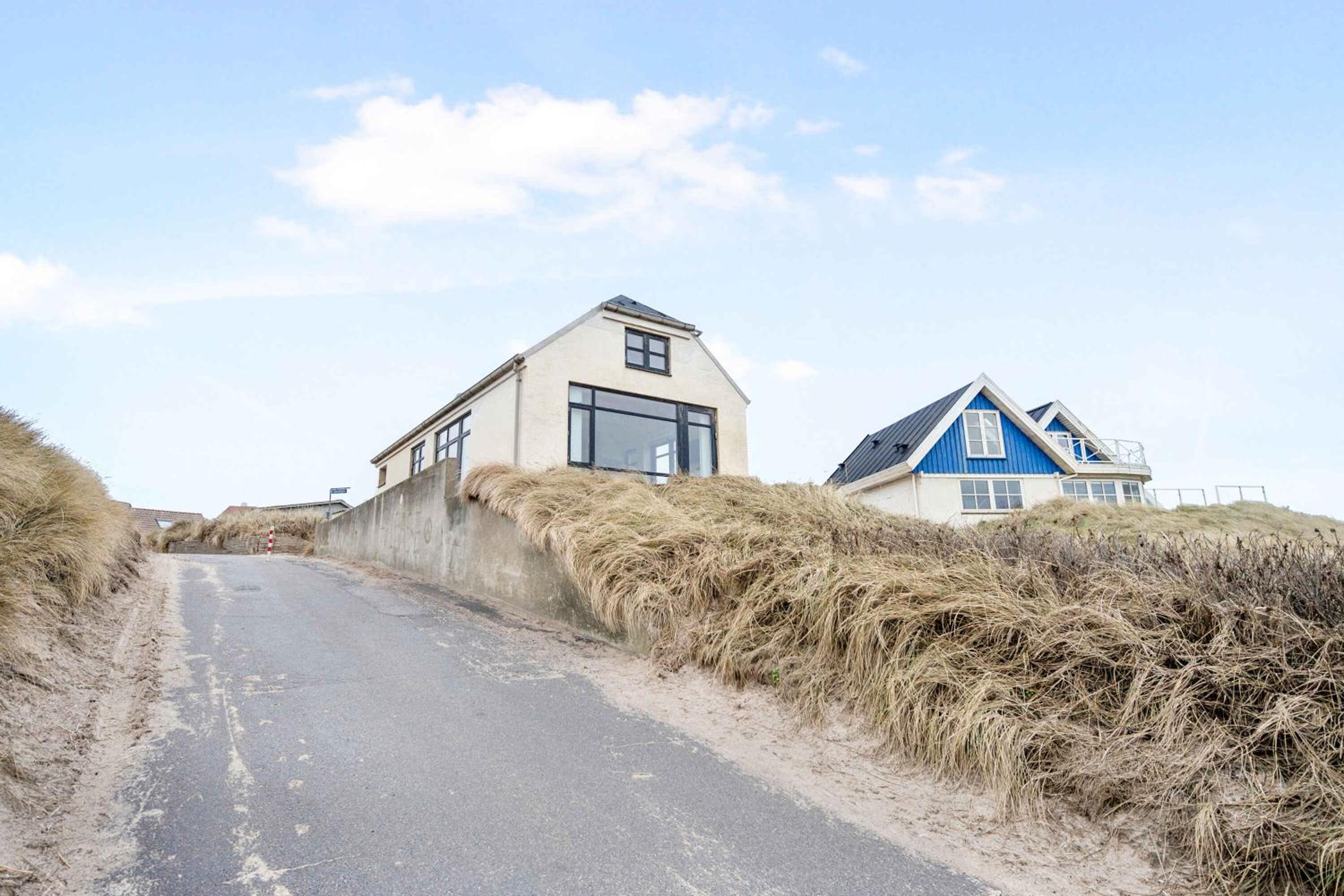 Beachfront Cottage With Panoramic View