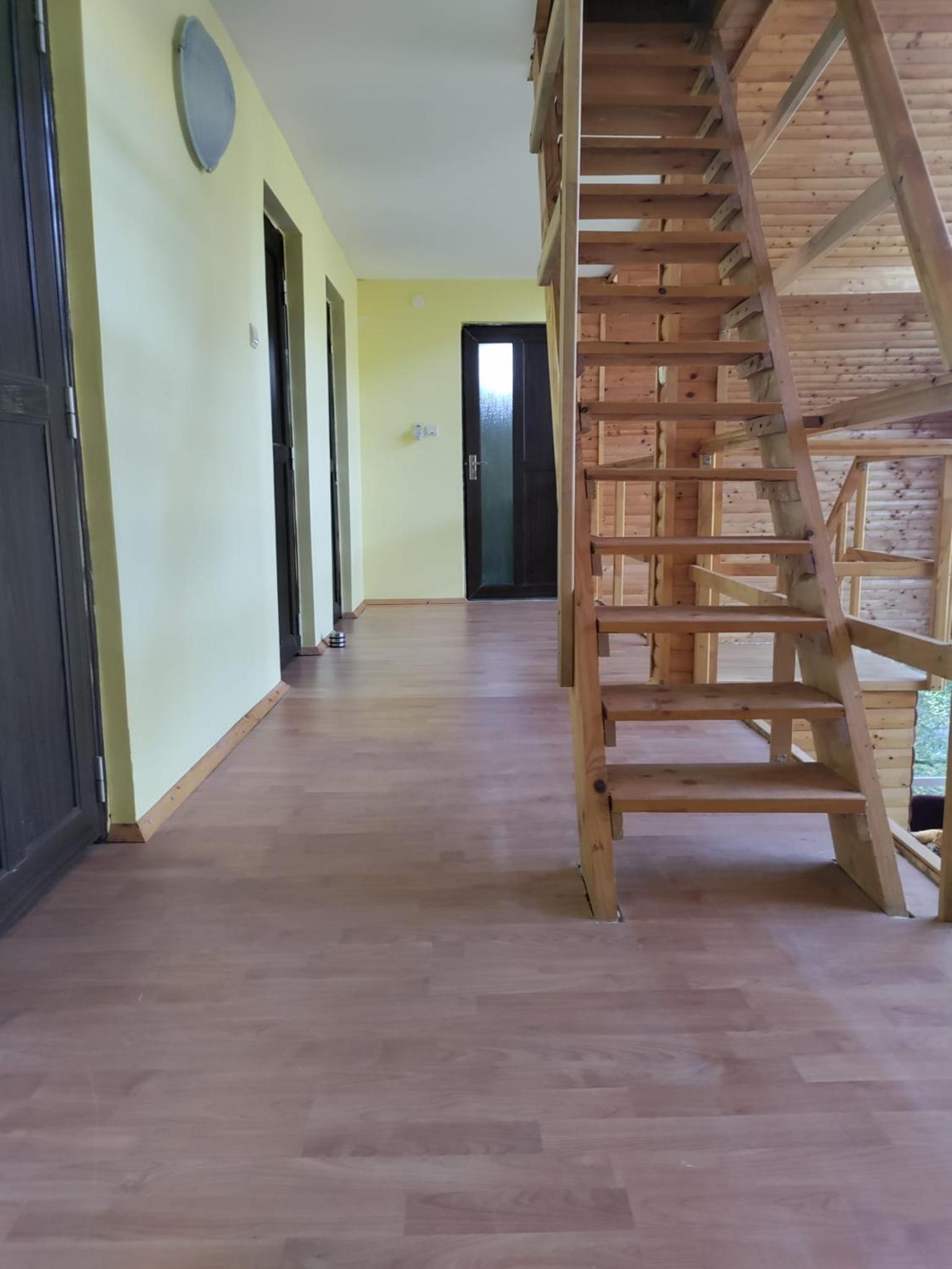 Cabana 7 izvoare view 3
