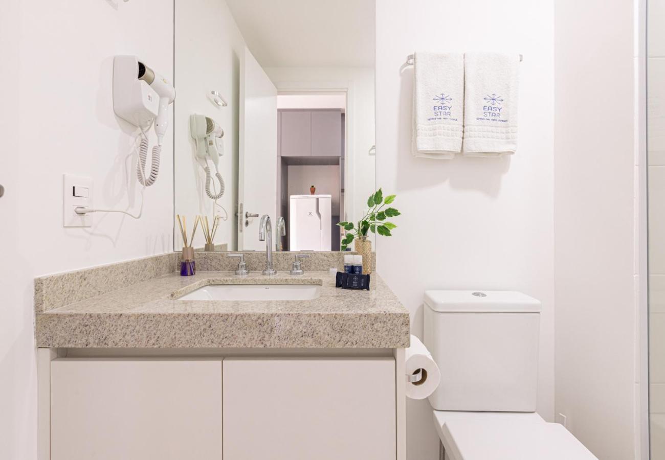 Easy Star - Beautiful Studio in the Heart of Brooklin! - ZM01H