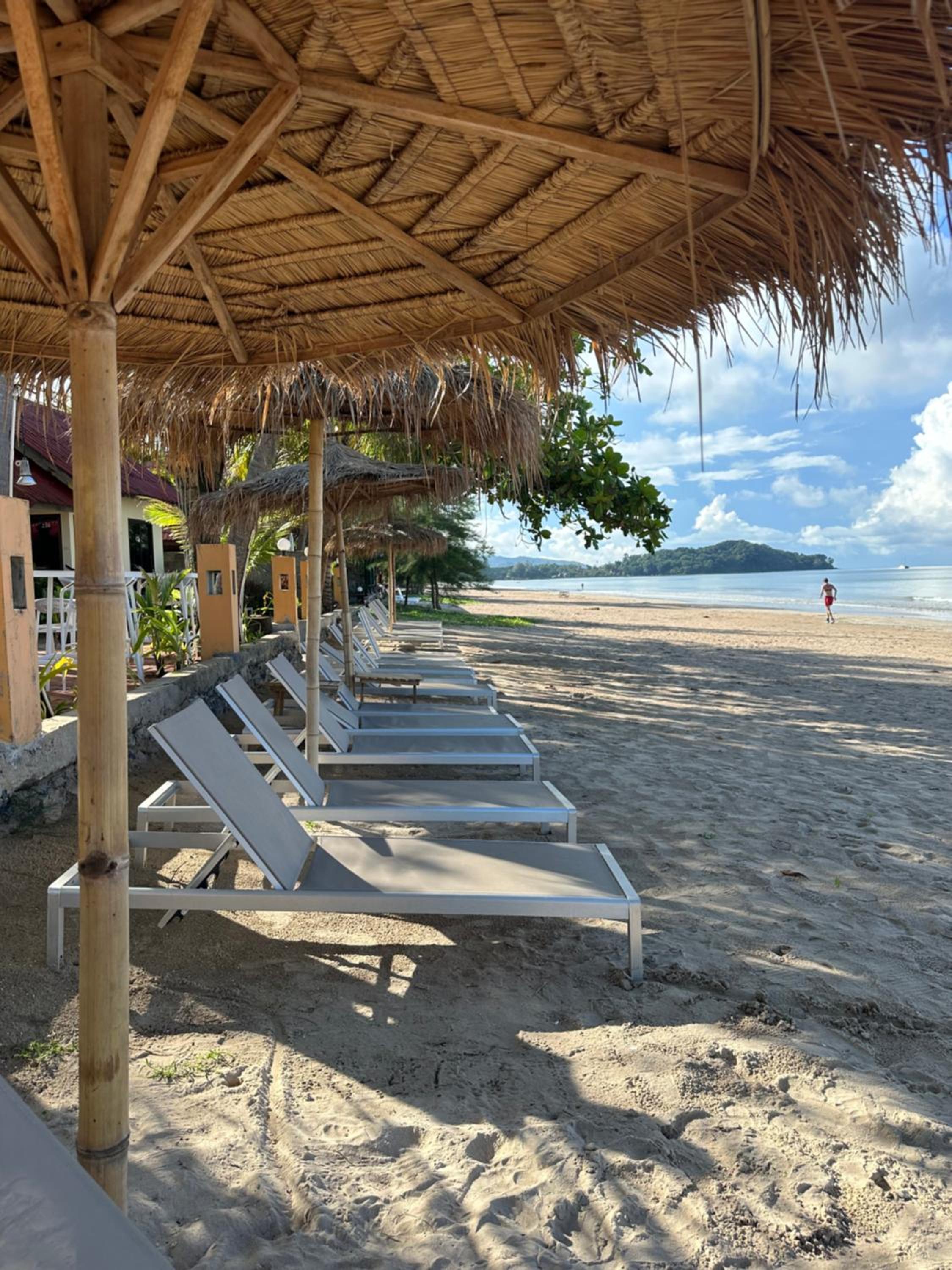 Noble House Beach Resort