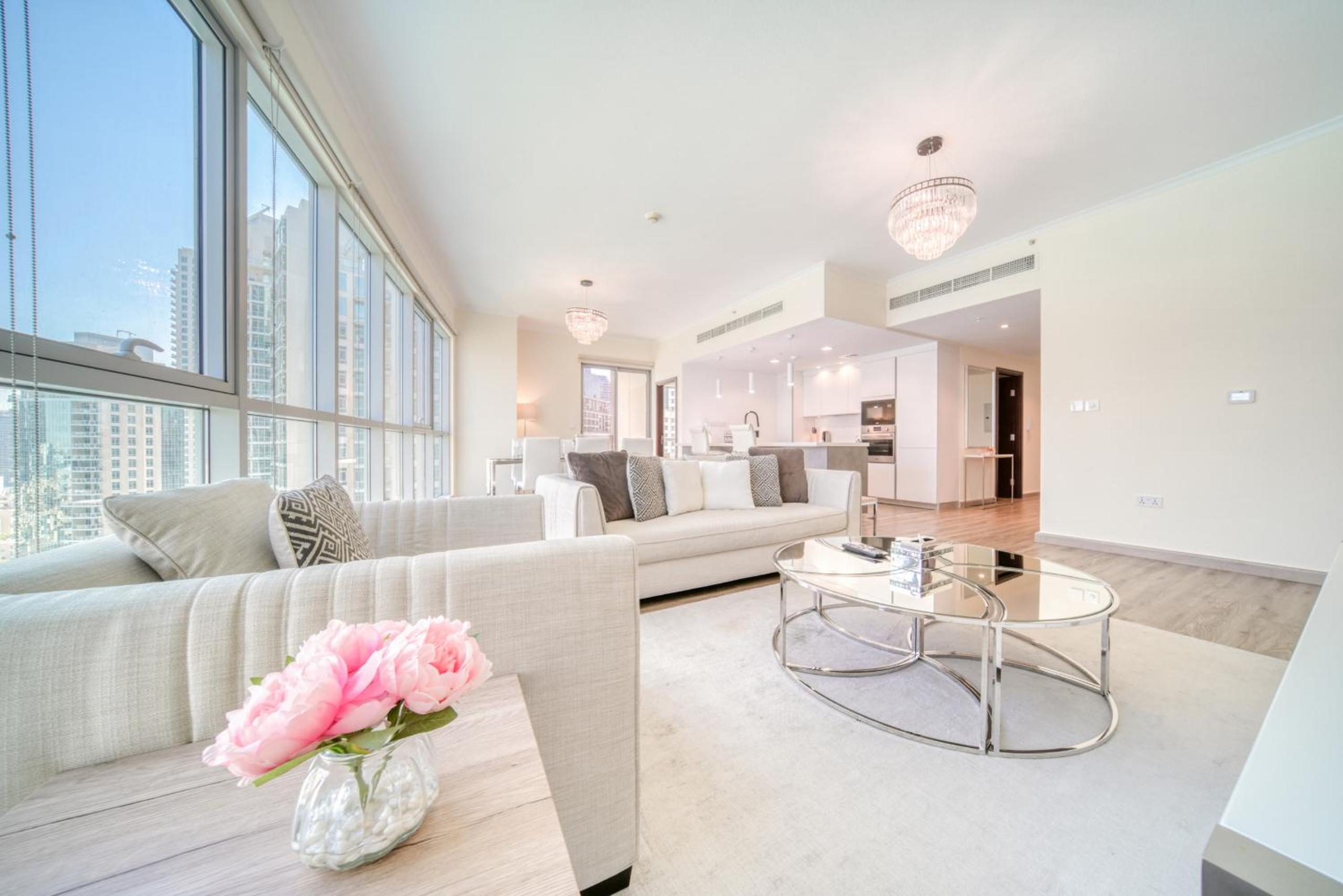Burj Residence 1, Downtown Dubai - Mint Stay