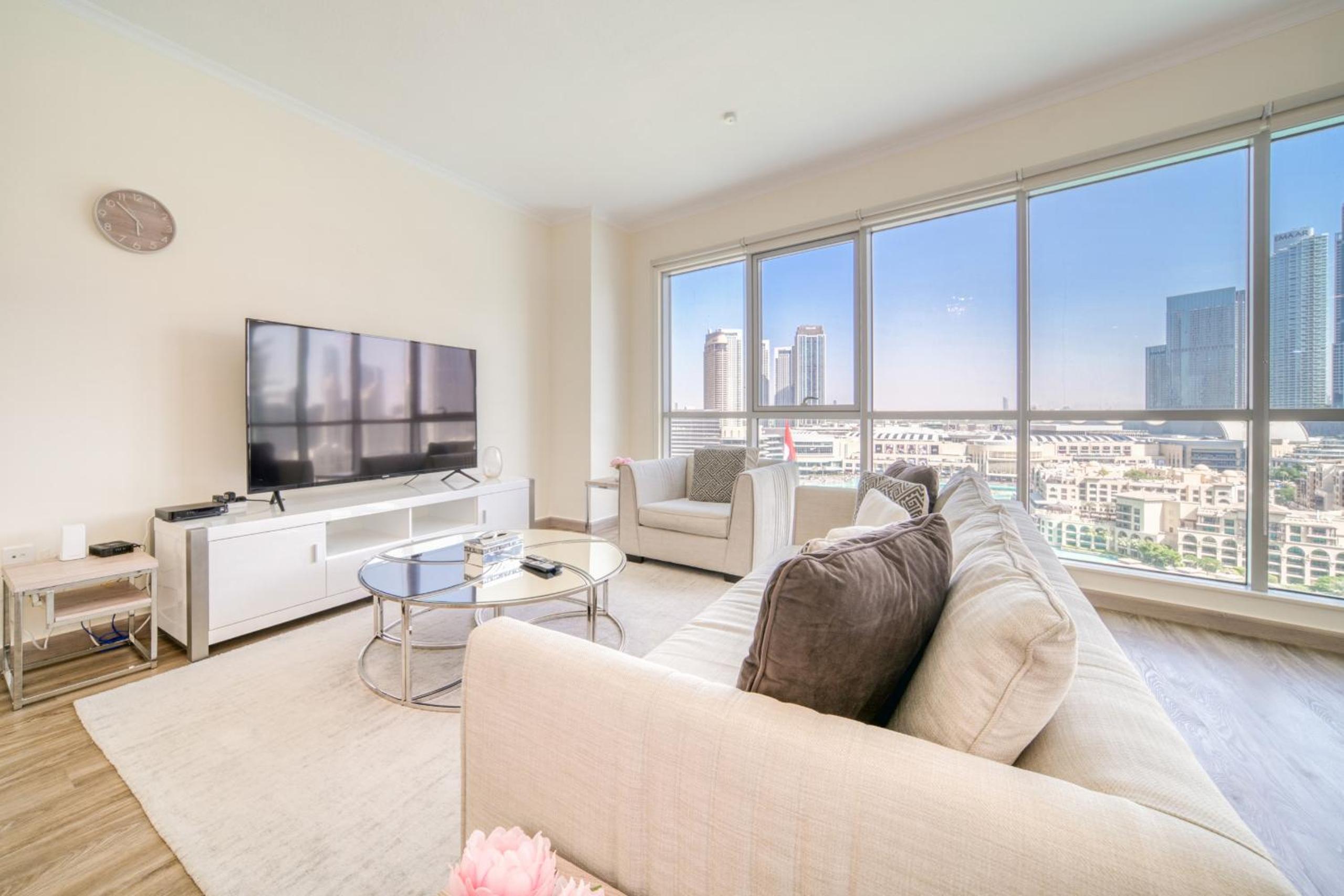 Burj Residence 1, Downtown Dubai - Mint Stay