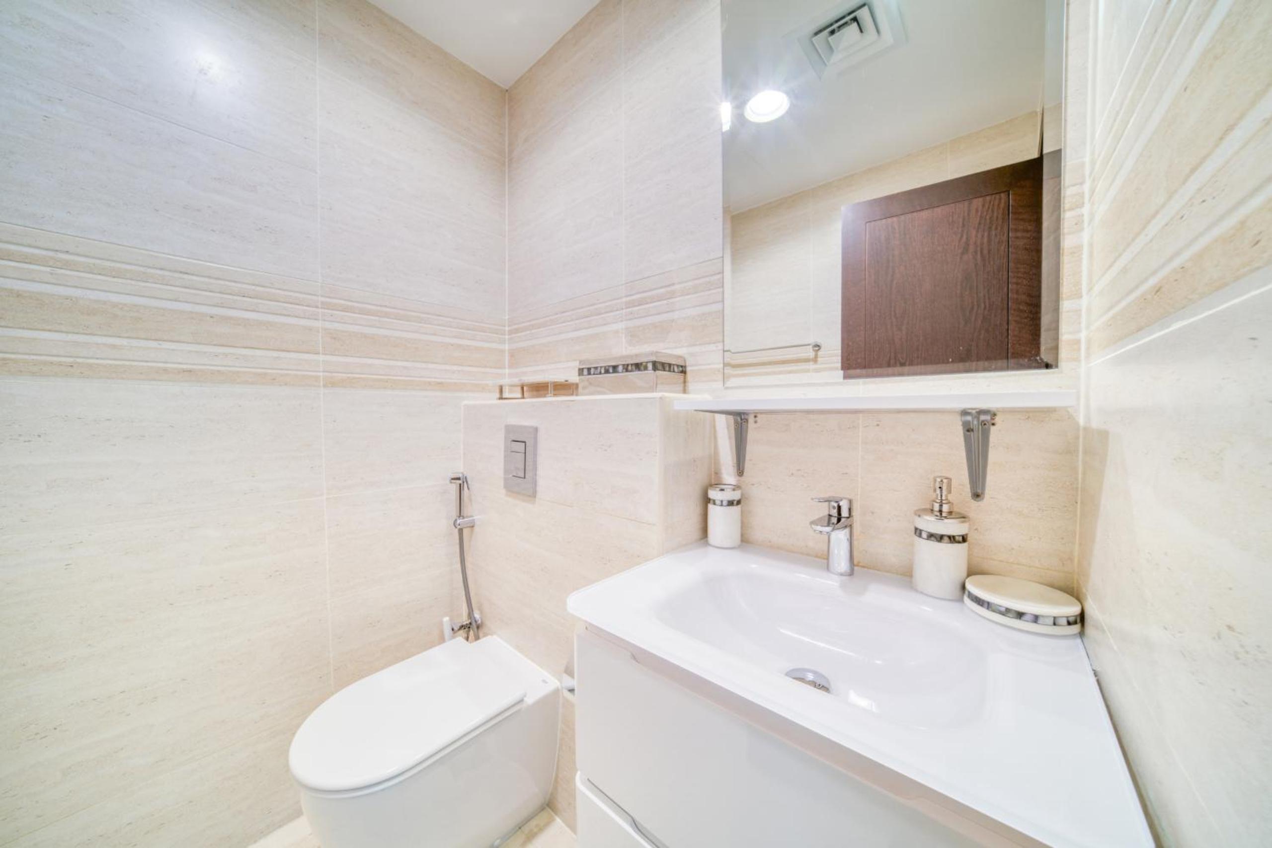 Burj Residence 1, Downtown Dubai - Mint Stay