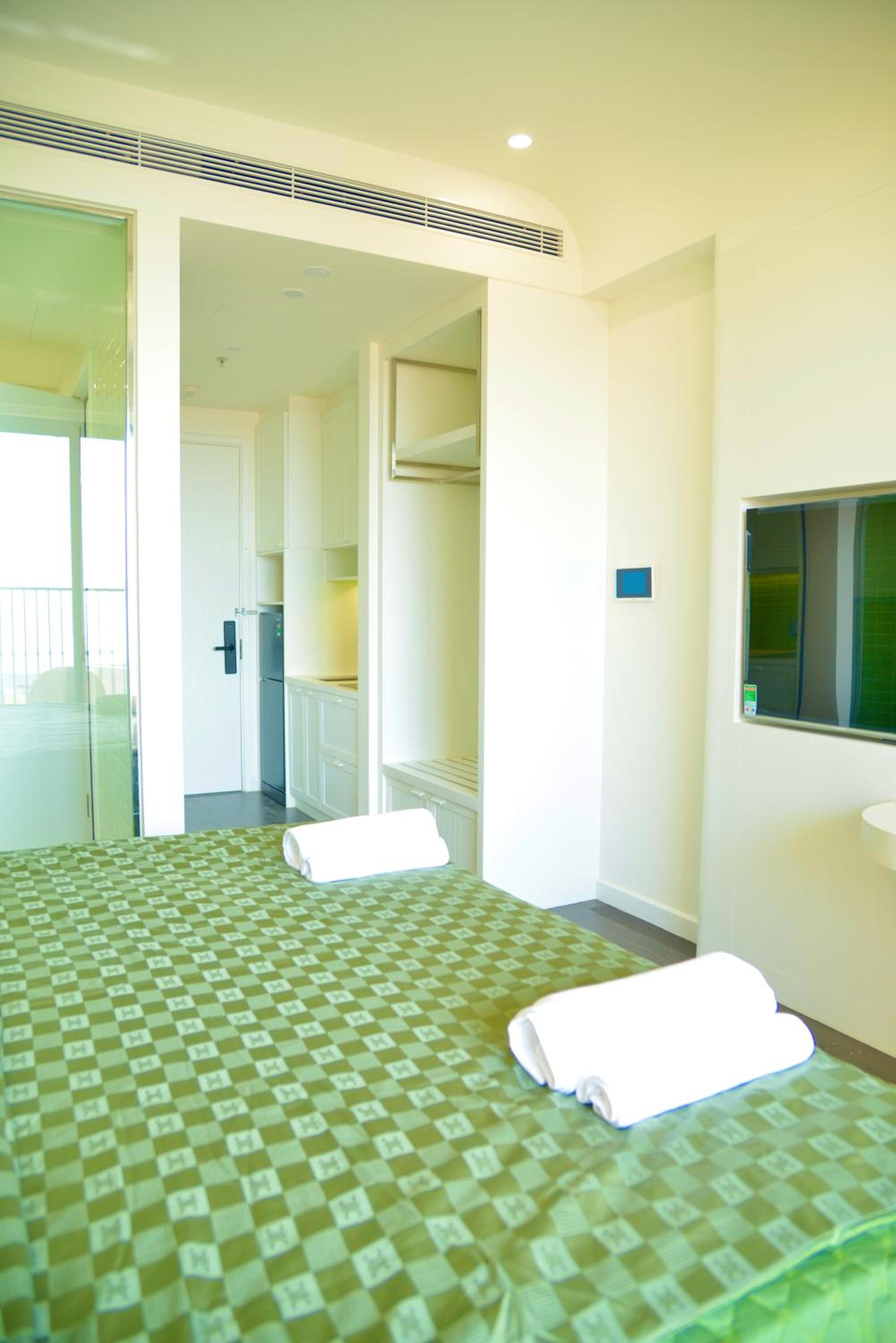 S Gen Hillside Condotel Phu Quoc