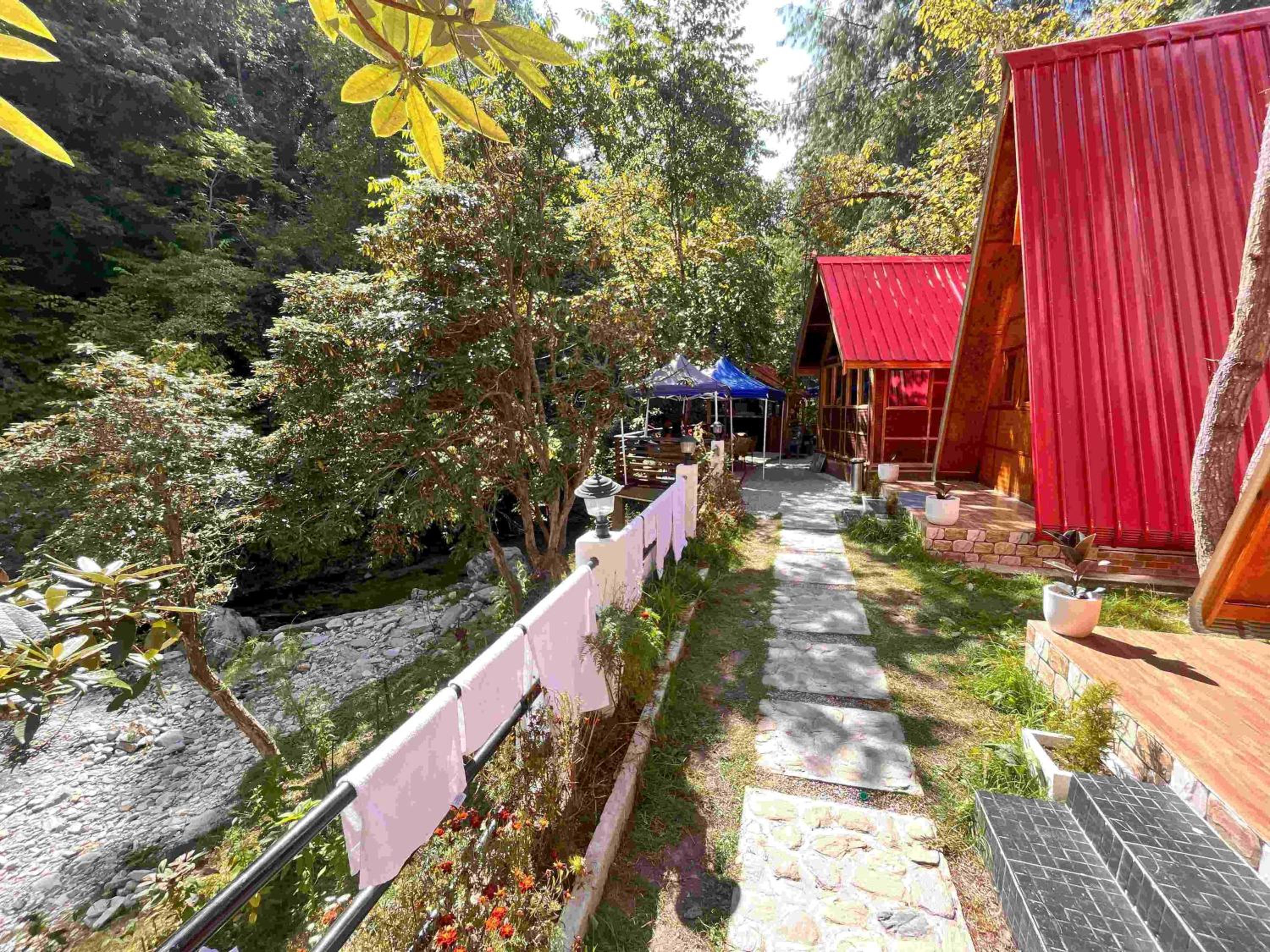 Oakley Groves Encamp