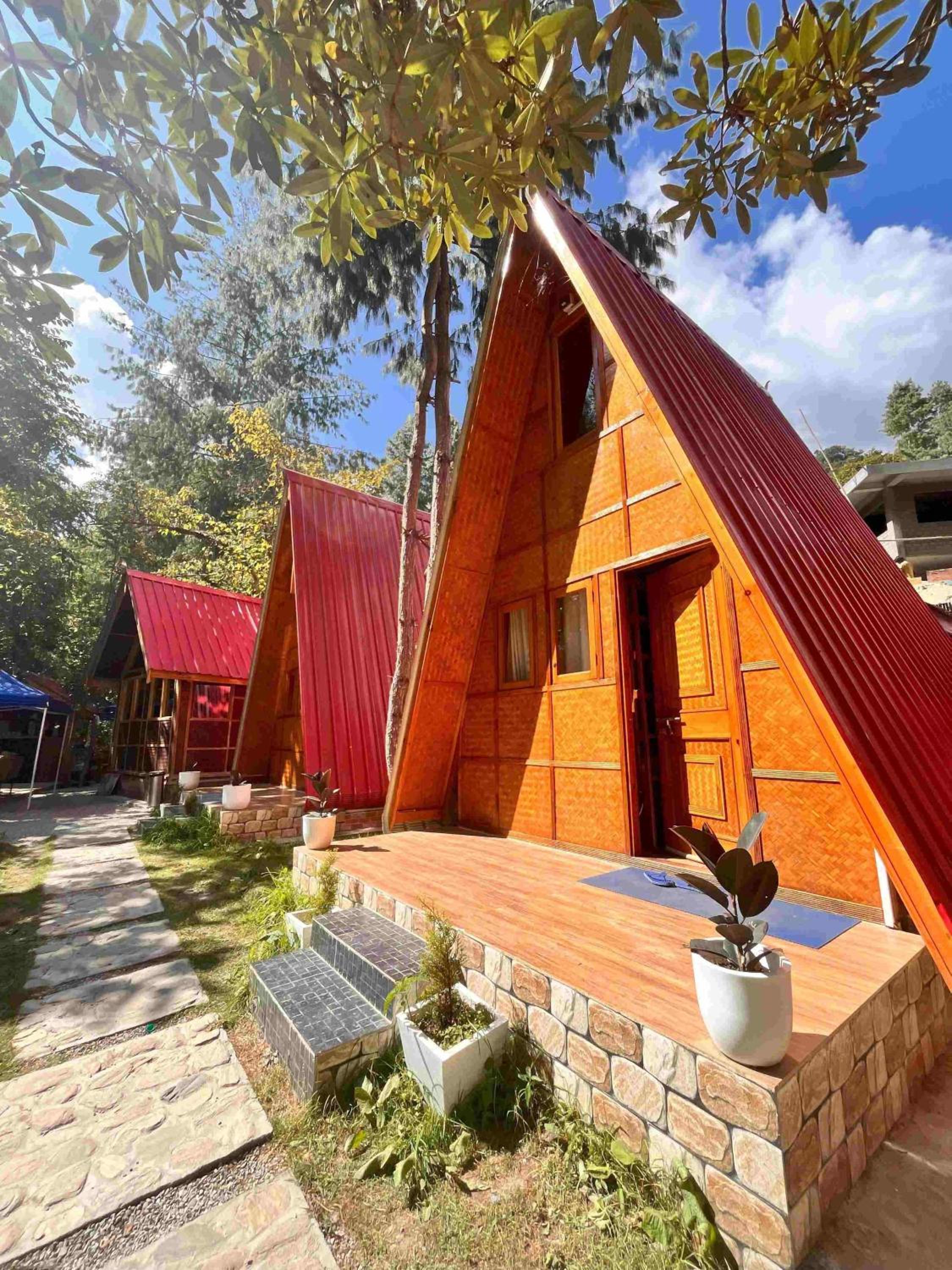 Oakley Groves Encamp