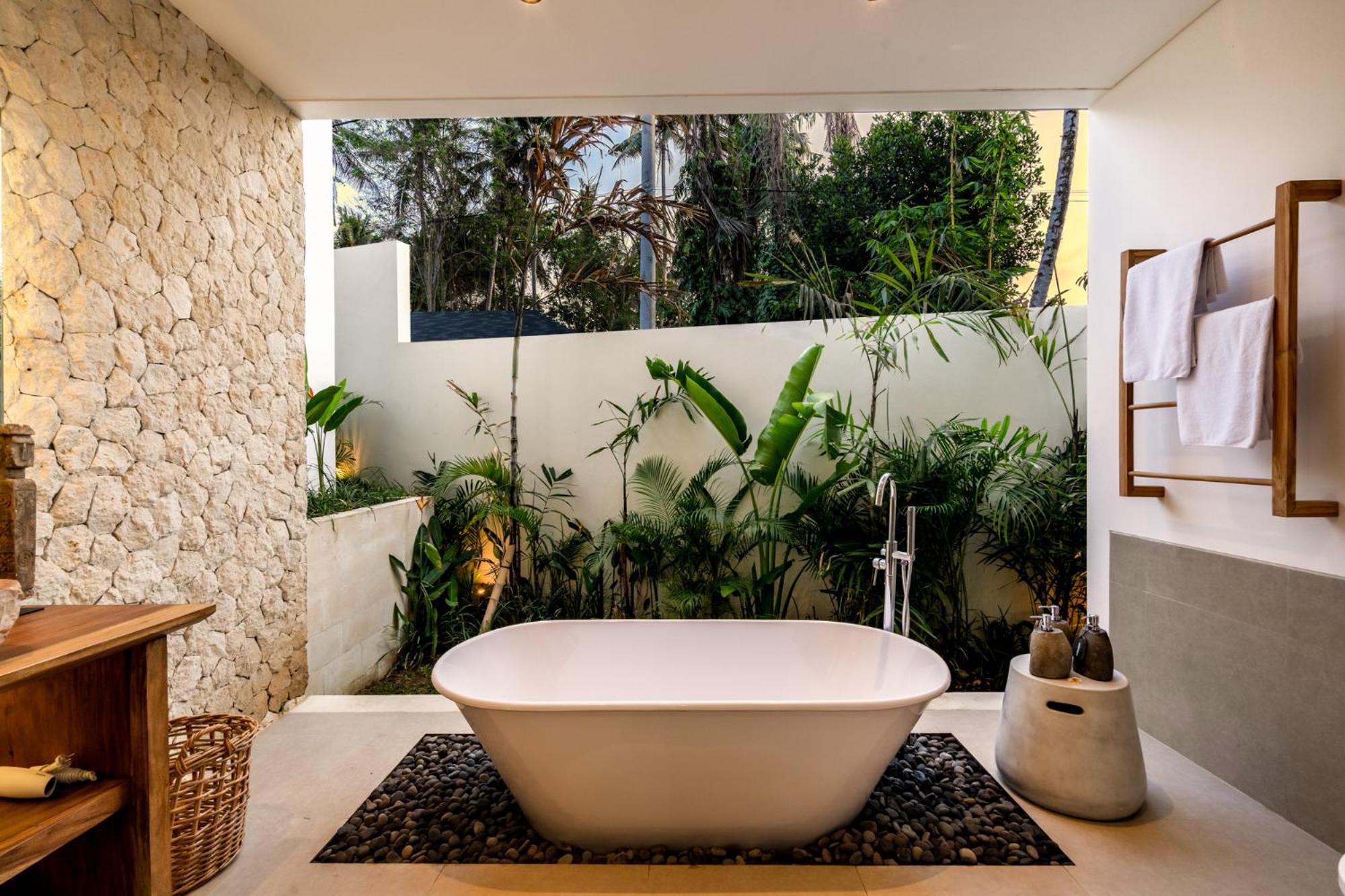 Villa Mamily by BaliSuperHost