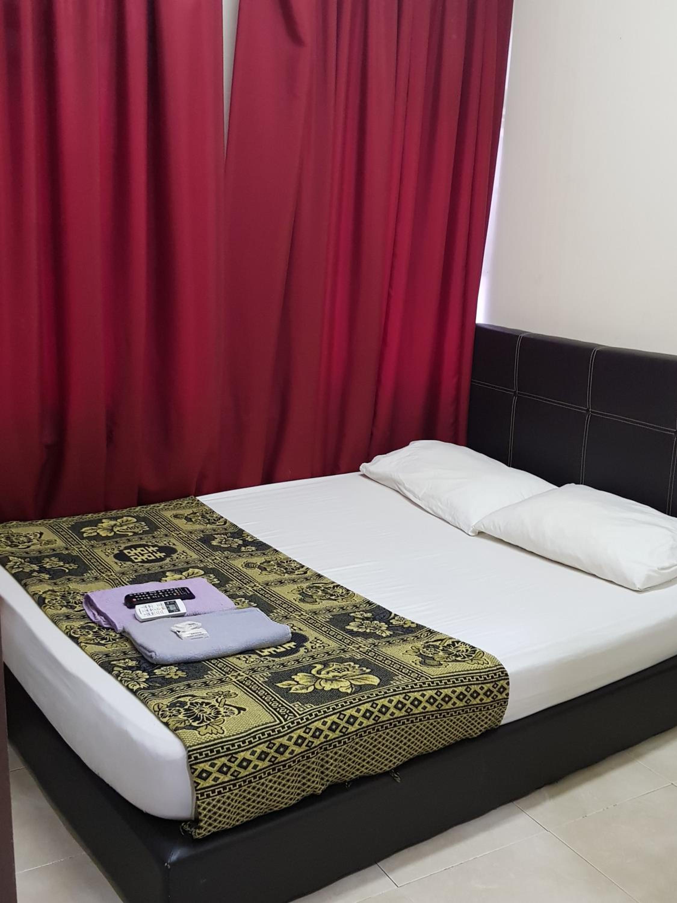 Meera Heritage Motel