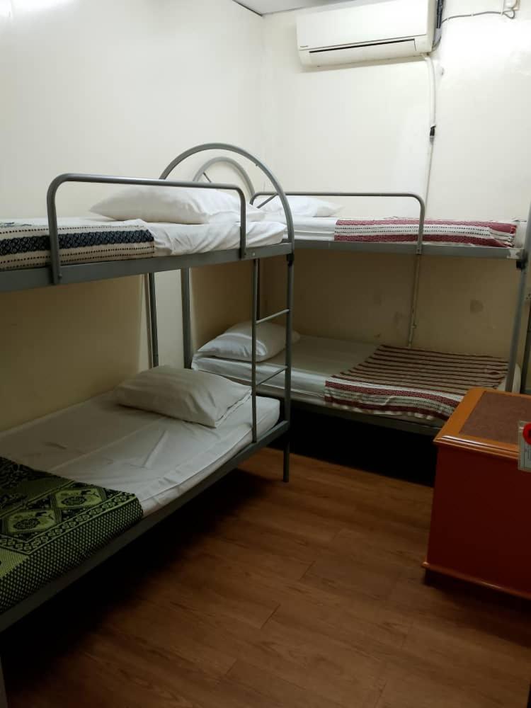 Meera Heritage Motel