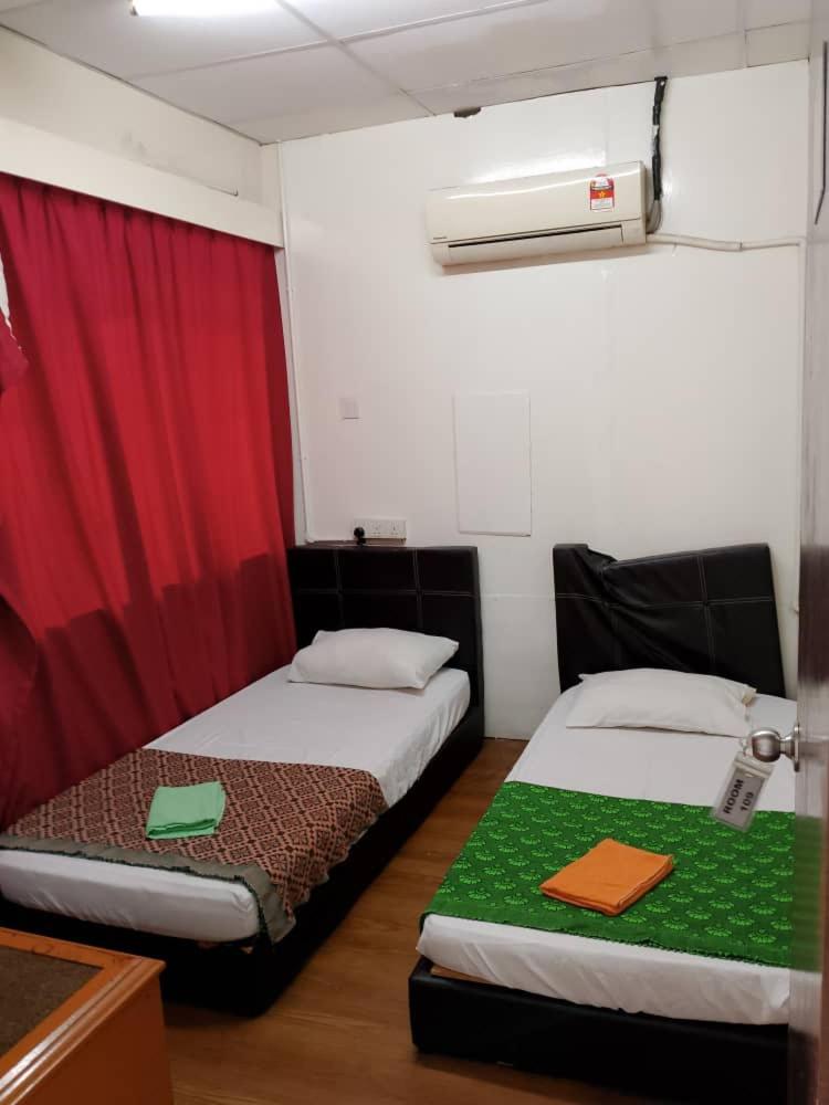 Meera Heritage Motel