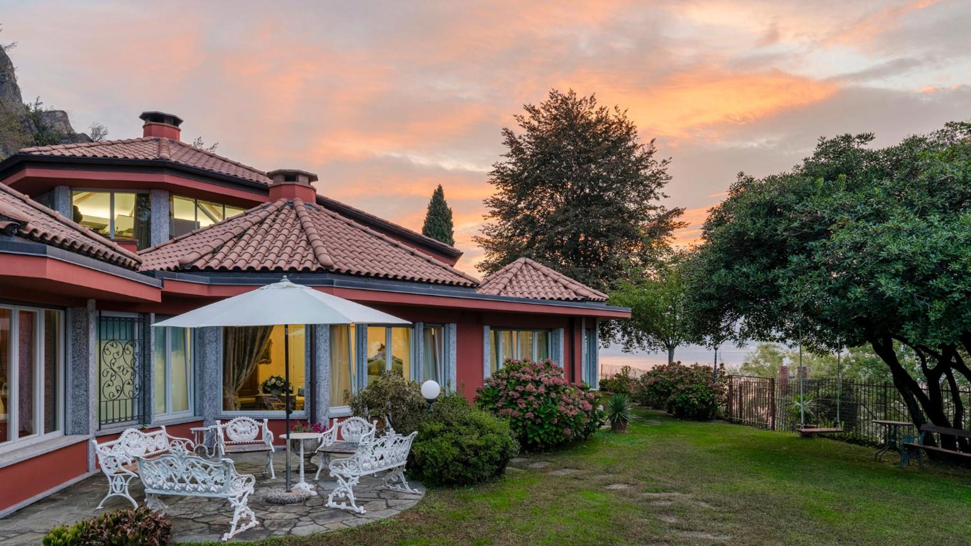 VILLA EDEN 8, Emma Villas