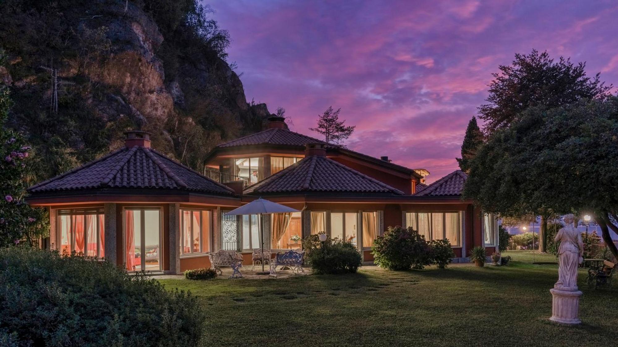 VILLA EDEN 8, Emma Villas