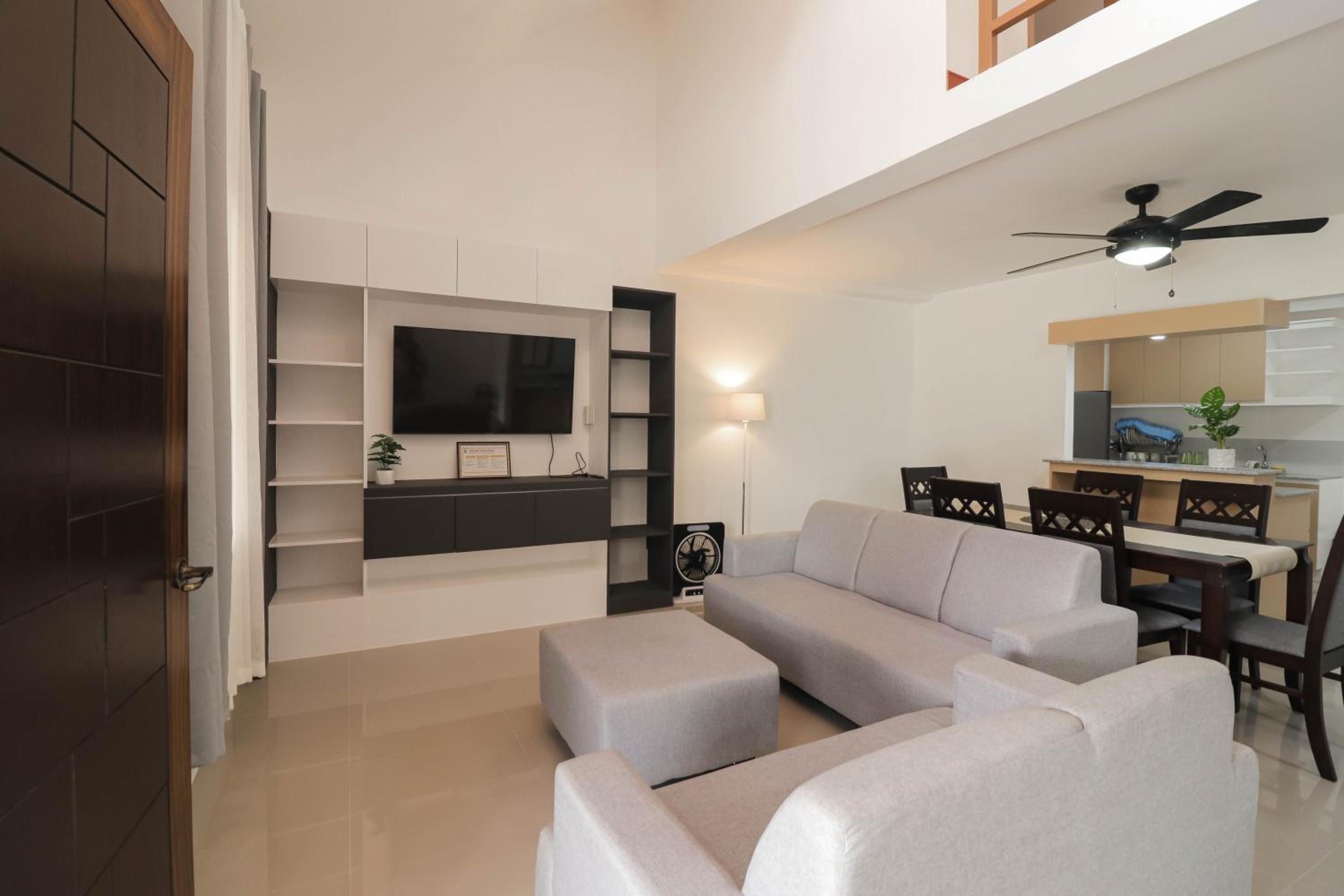 Davao Rental - Deca Homes Tacunan Residential 2BR 2Bath view 2