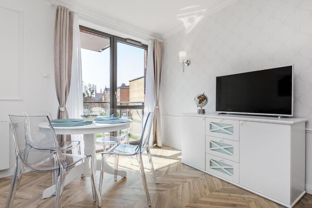 Flatbook - Old Town Deluxe Apartments with Sauna and Parking