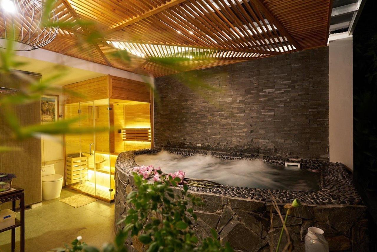 Perfect private villa and outdoor spa with garden 4 bedrooms