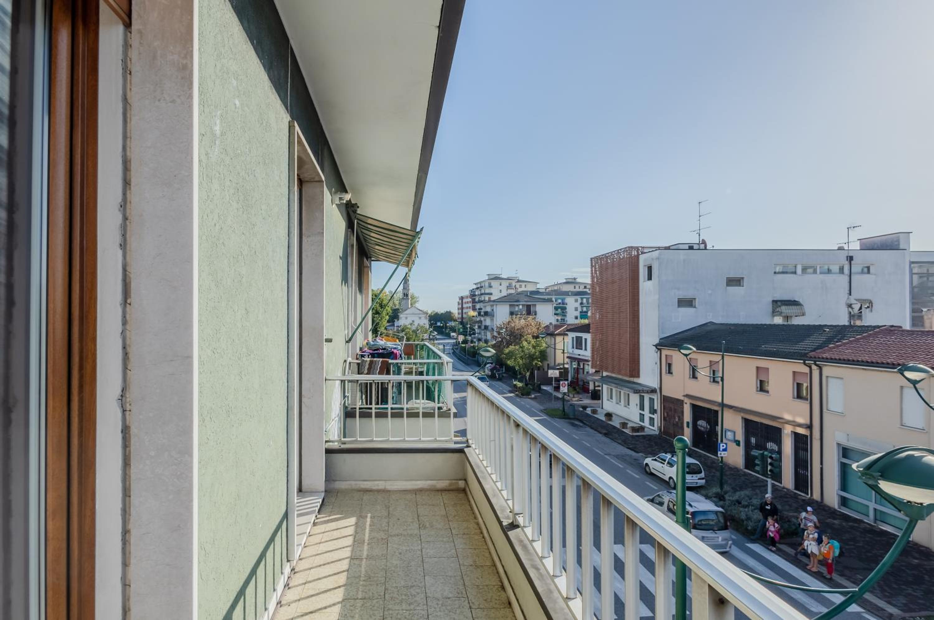 GuestHost - Zagar House-Venice Airport Close-by Apt W Parking view 3