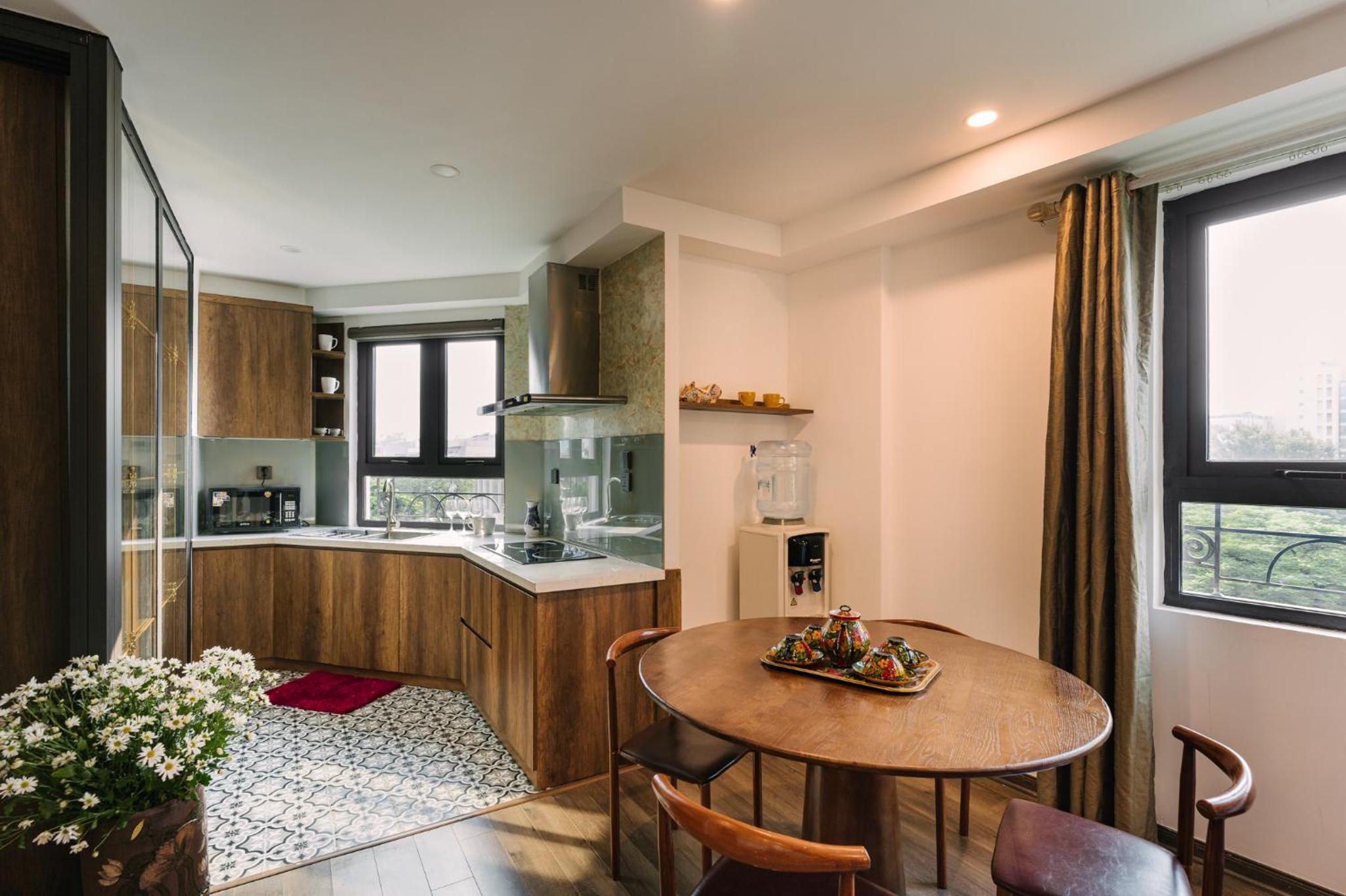 T Place Luxury Apartment Hoan Kiem Lake by SSens Homes