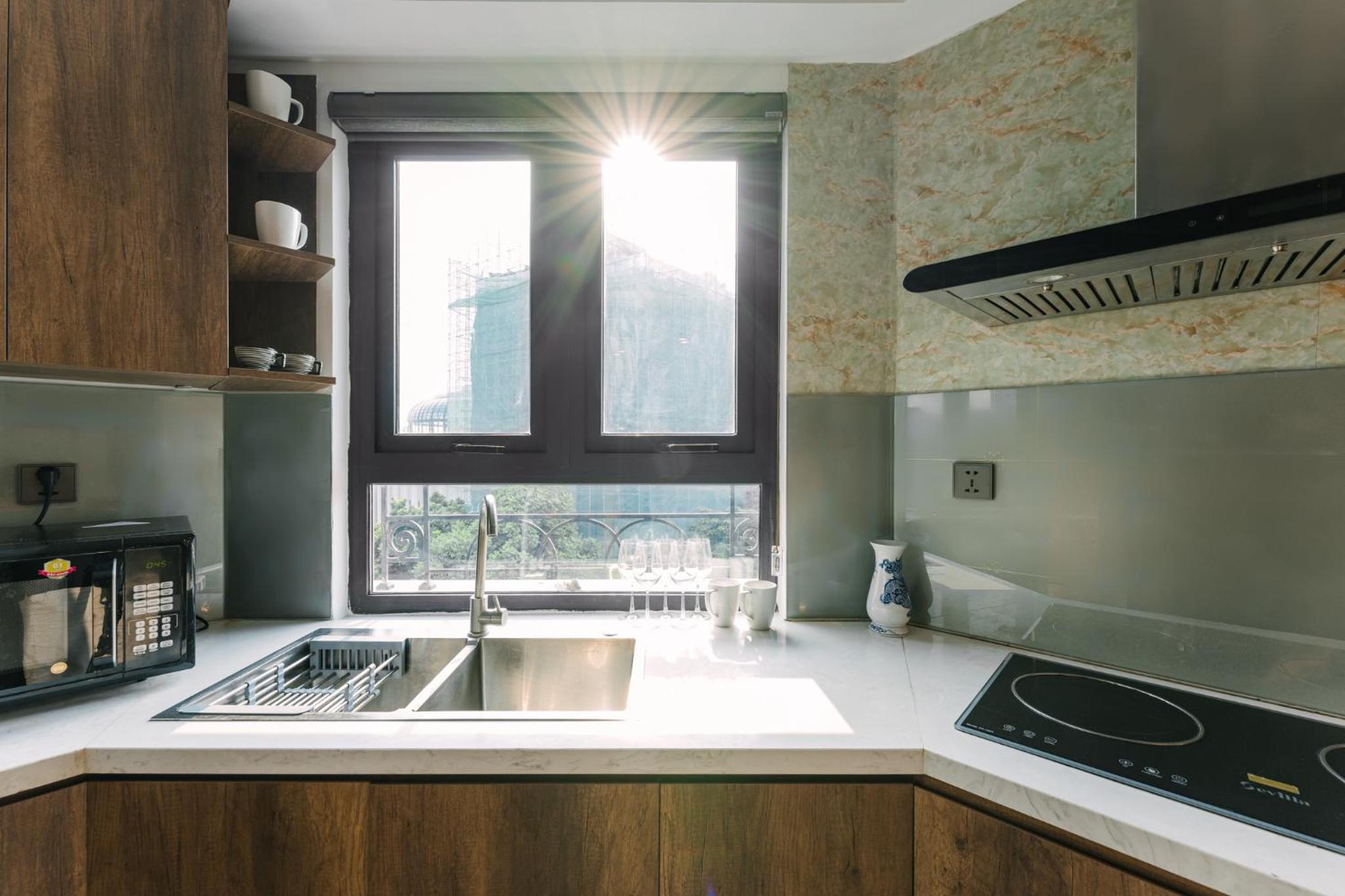 T Place Luxury Apartment Hoan Kiem Lake by SSens Homes