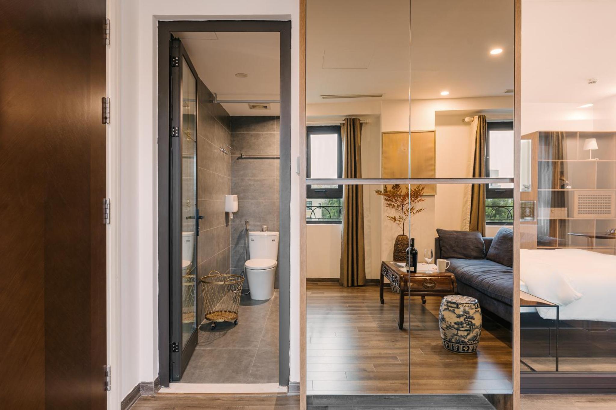 T Place Luxury Apartment Hoan Kiem Lake by SSens Homes
