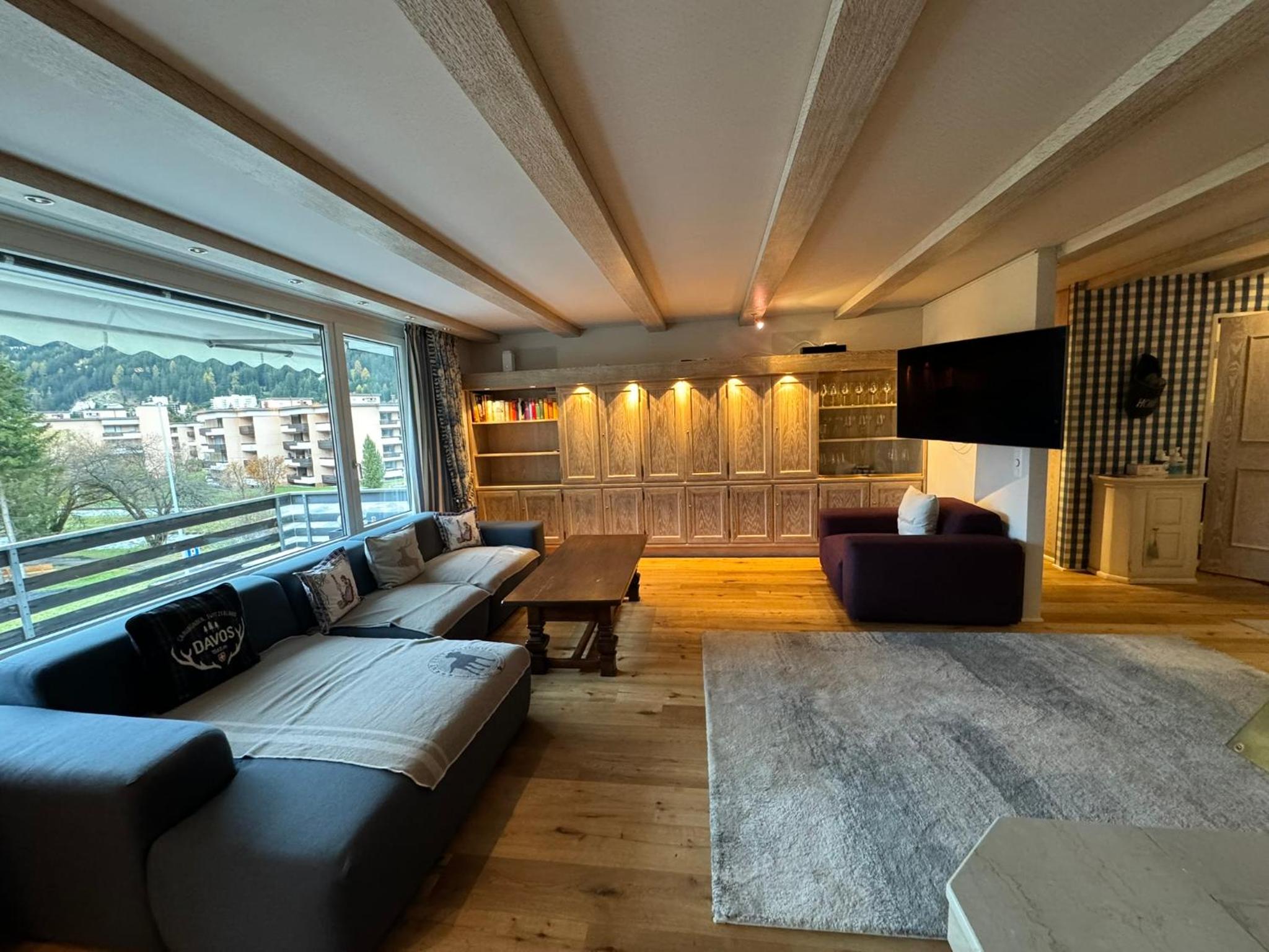 Herrliche 3 Schlafzimmer Wohnung in Davos zentral & exklusiv