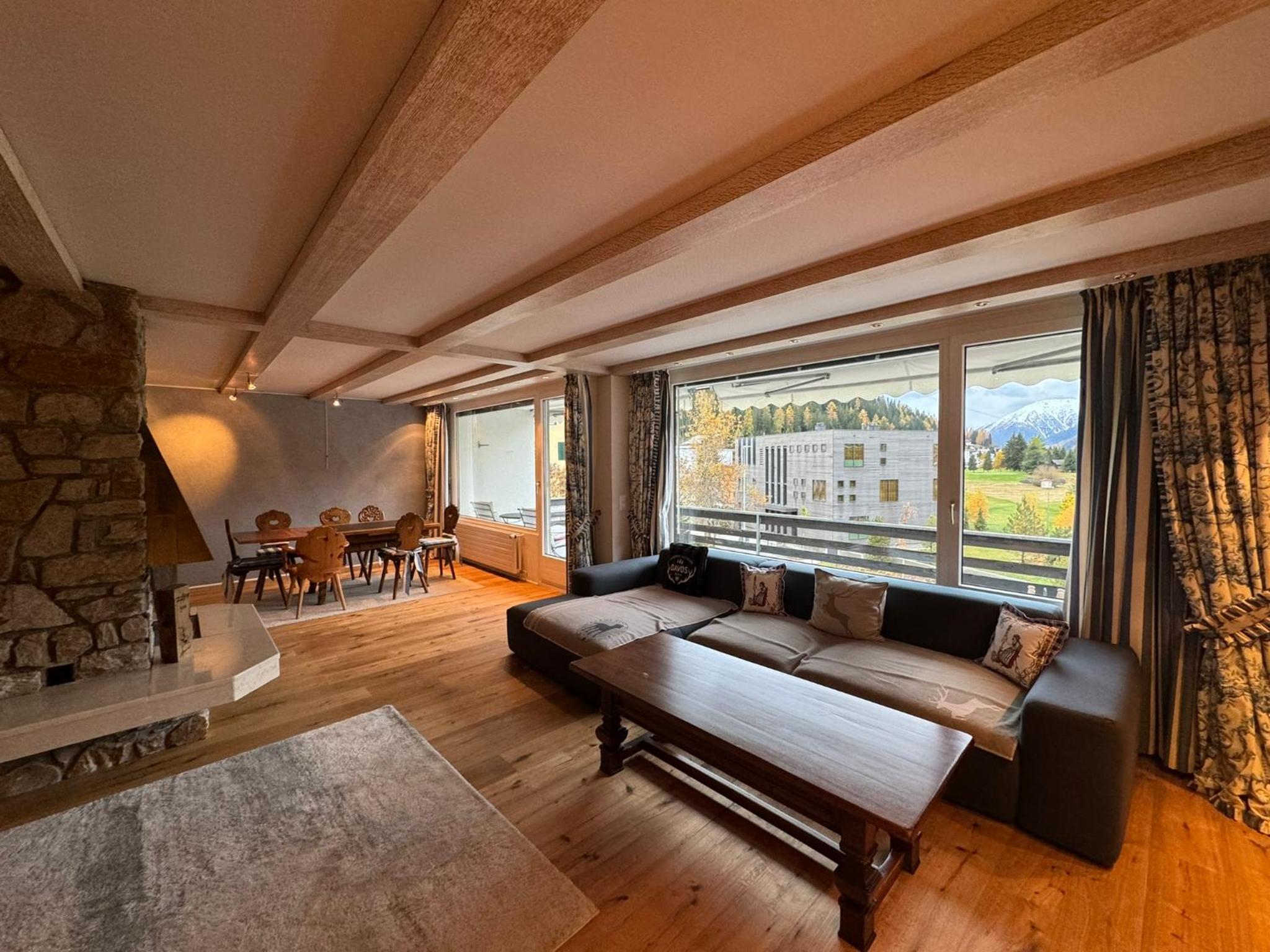 Herrliche 3 Schlafzimmer Wohnung in Davos zentral & exklusiv