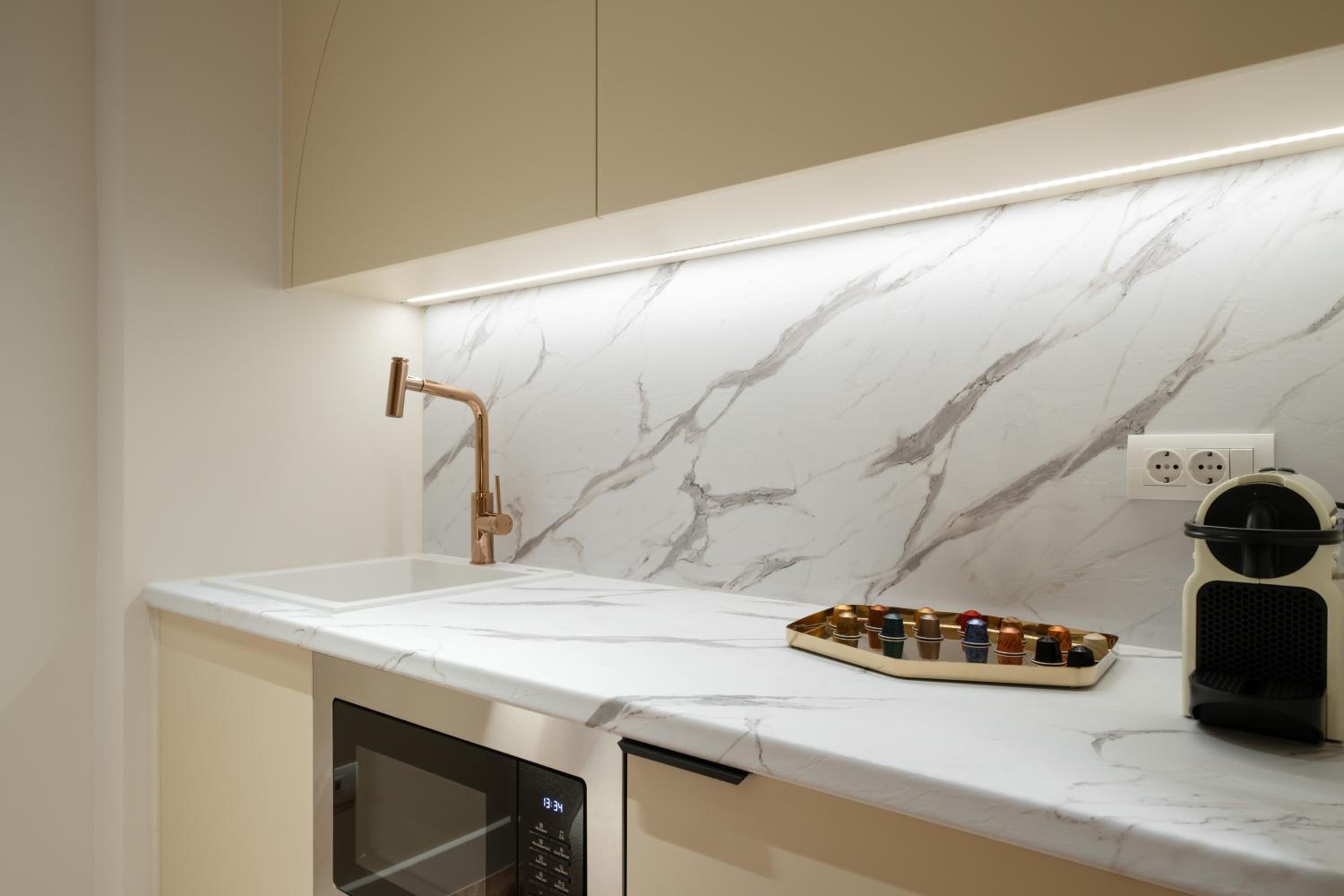 Dion Luxury Suites
