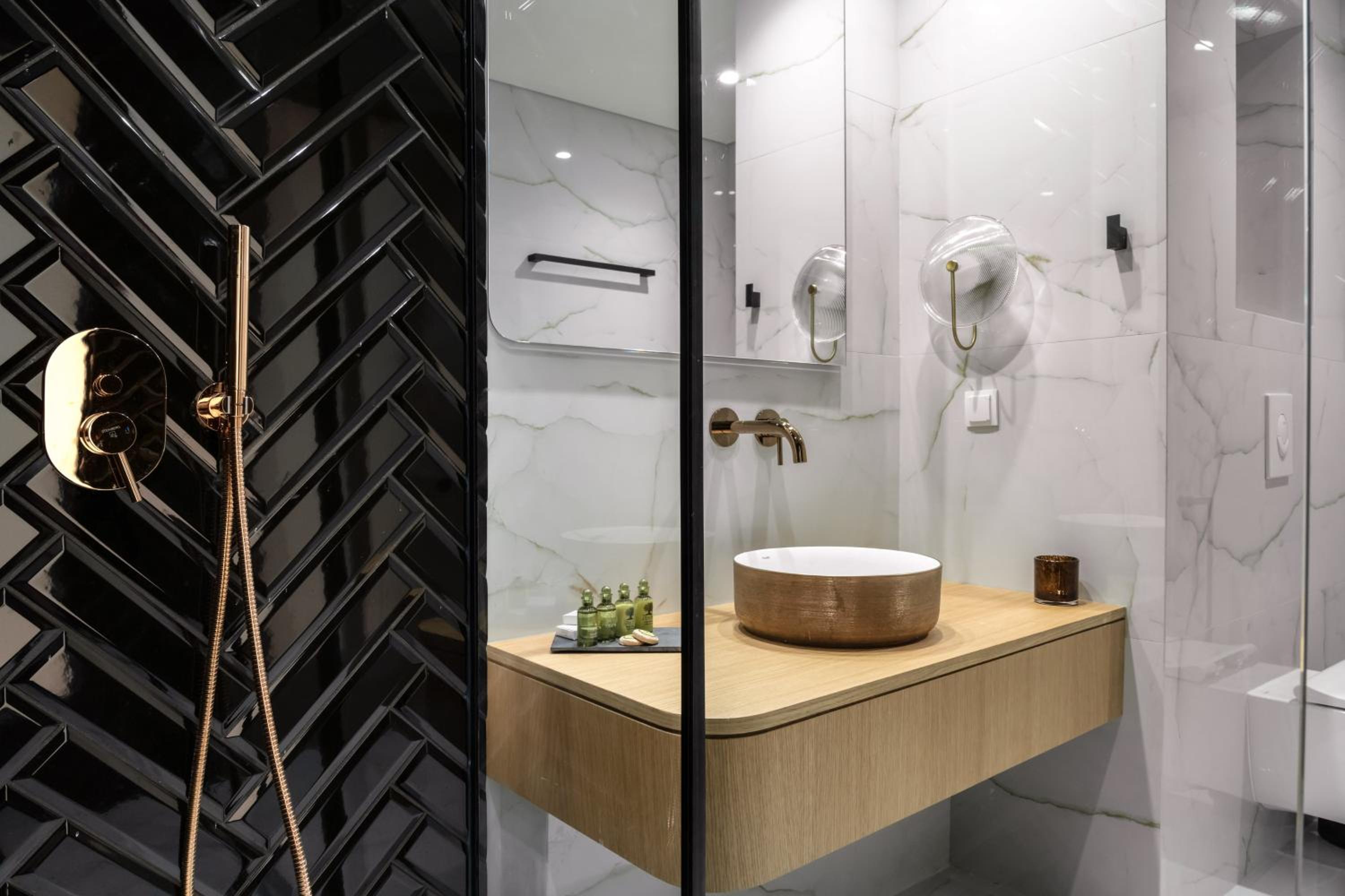 Dion Luxury Suites