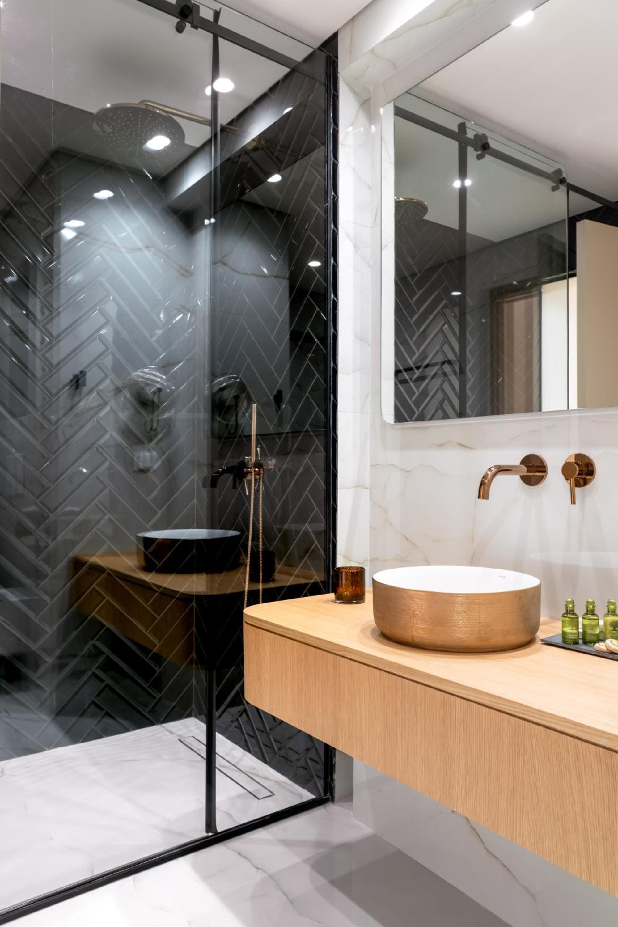 Dion Luxury Suites