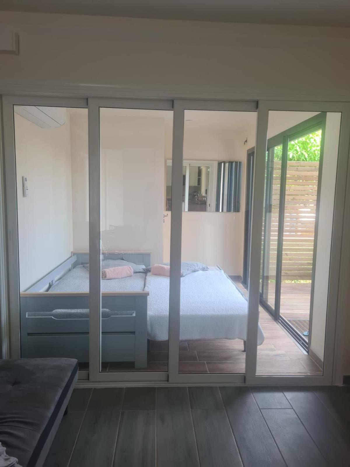Villa Pheron - De standing - Jacuzzi 5 Personnes