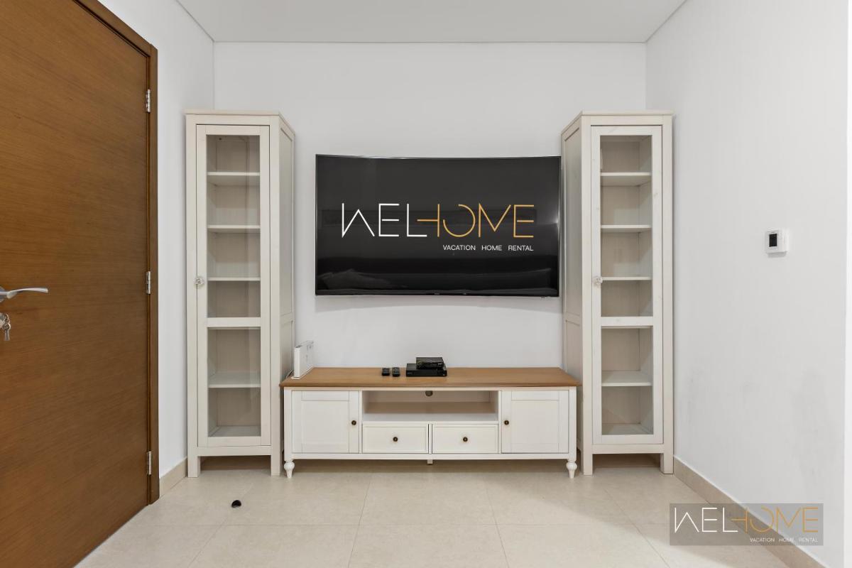 Abu Dhabi Vacations - WelHome - Luxury Apt Close to Yas Water and Ferrari World - Property Image 1