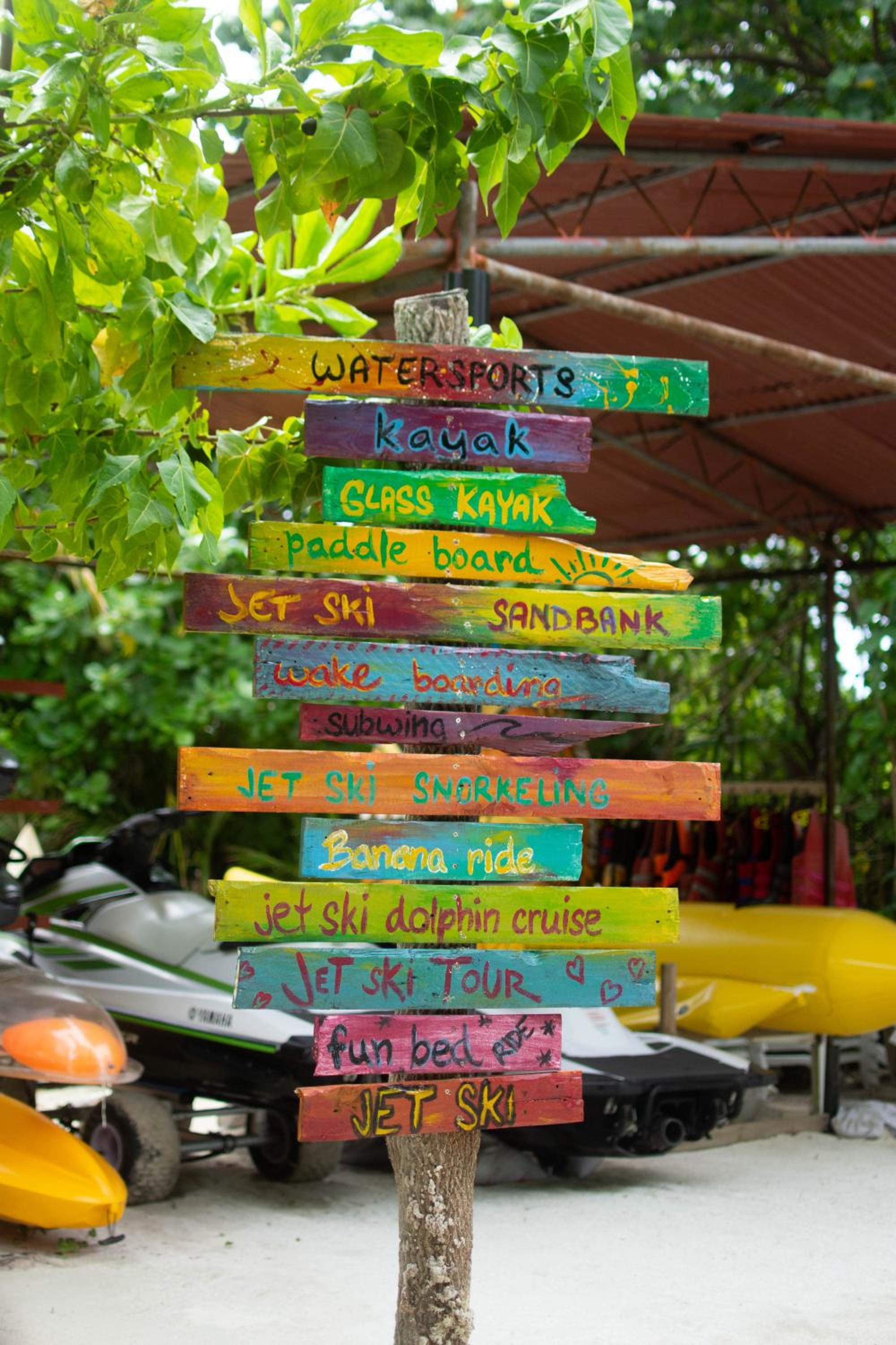 Dhiffushi Inn 28