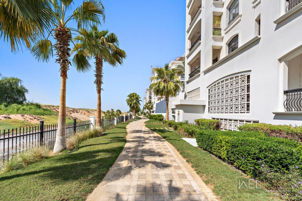 Abu Dhabi Vacations - WelHome - Luxury Apt Close to Yas Water and Ferrari World - Property Image 3