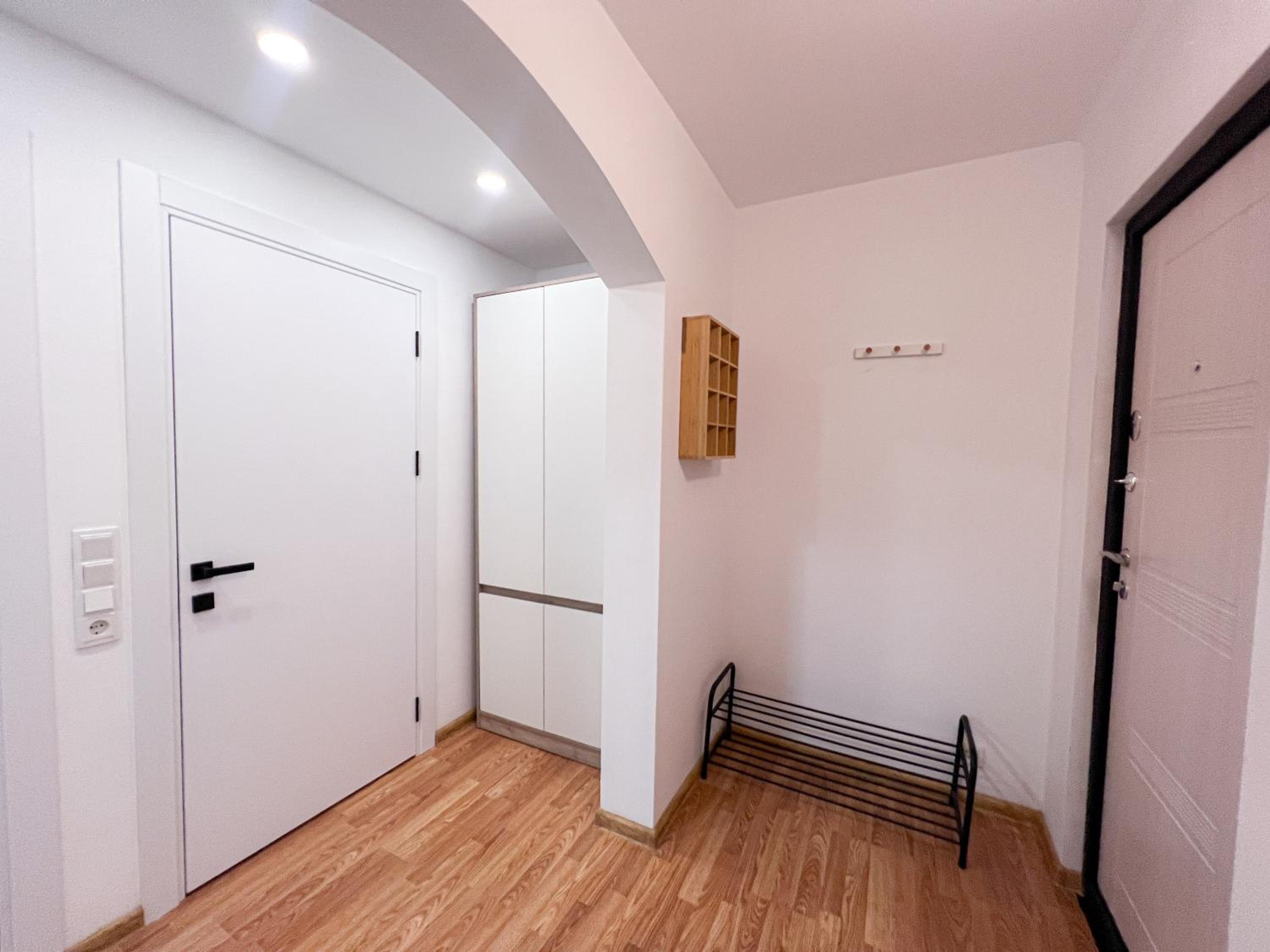 RentHouse Apartments City Gates #3