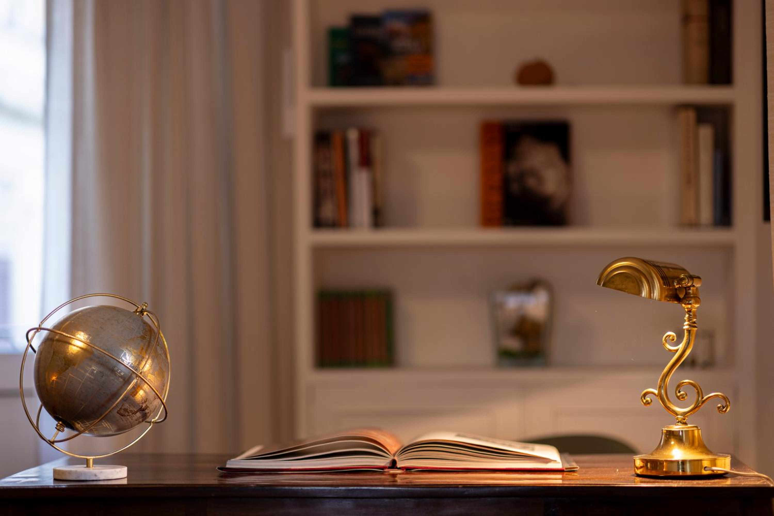 Parlamento Luxury Apartment