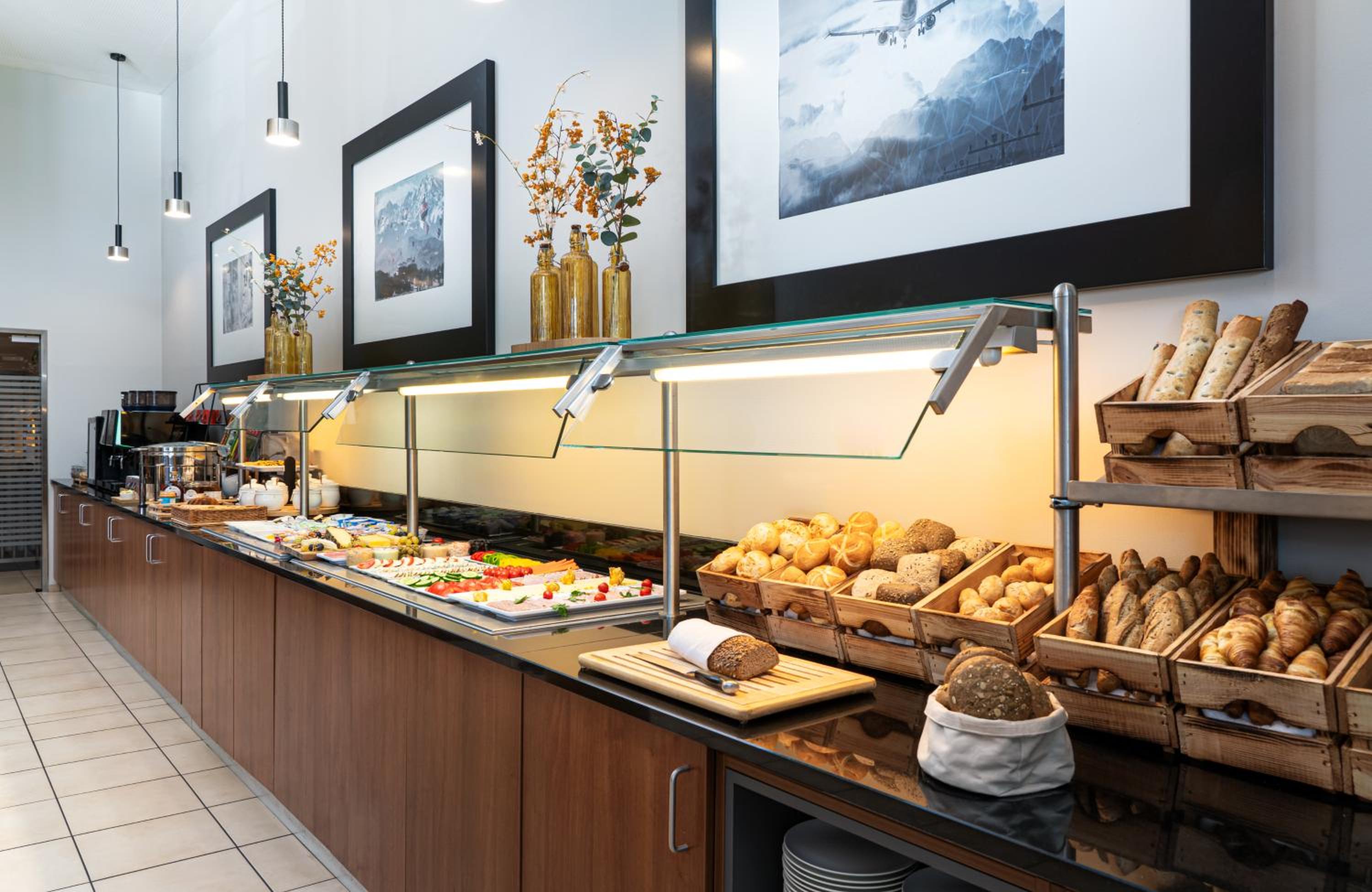 Salzburg Vacations - Leonardo Hotel Salzburg Airport - Property Image 31
