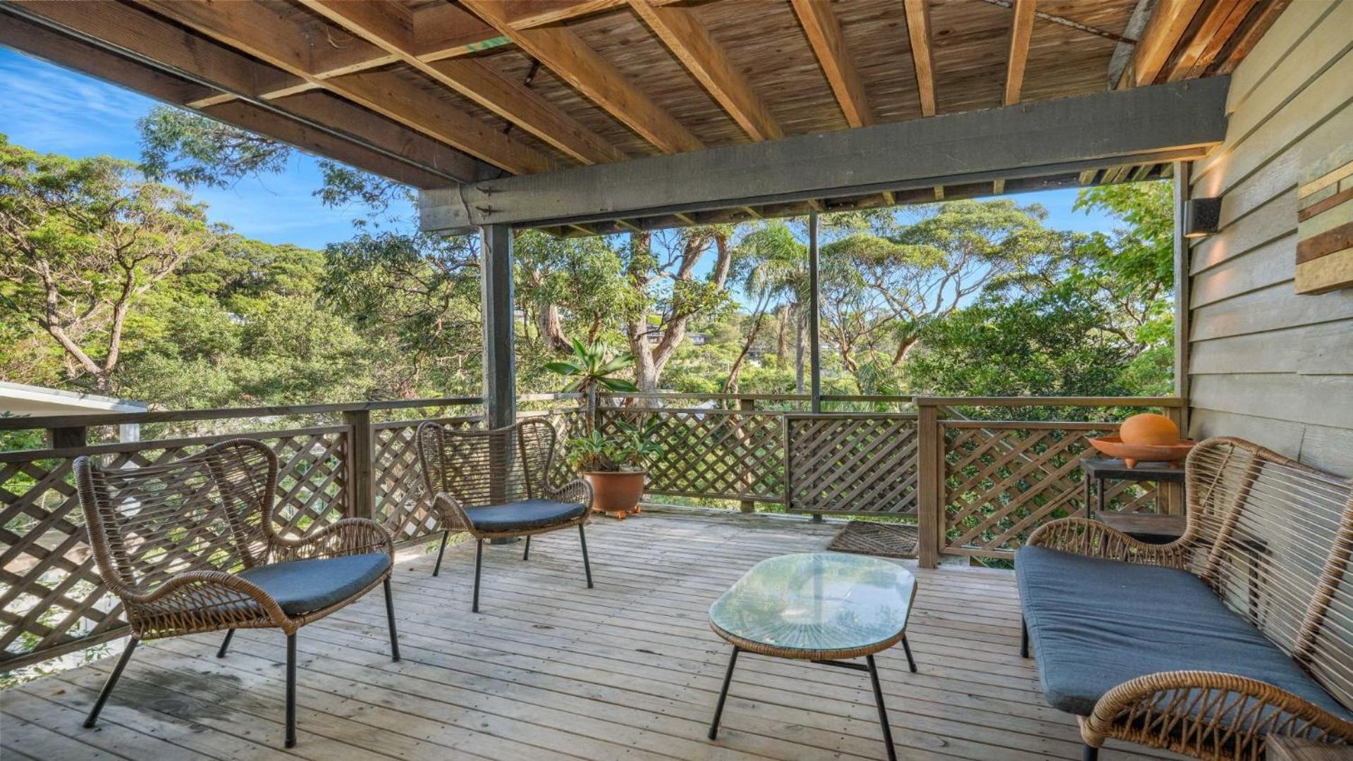 Sublime Beach Getaway, Spacious Balcony with BBQ