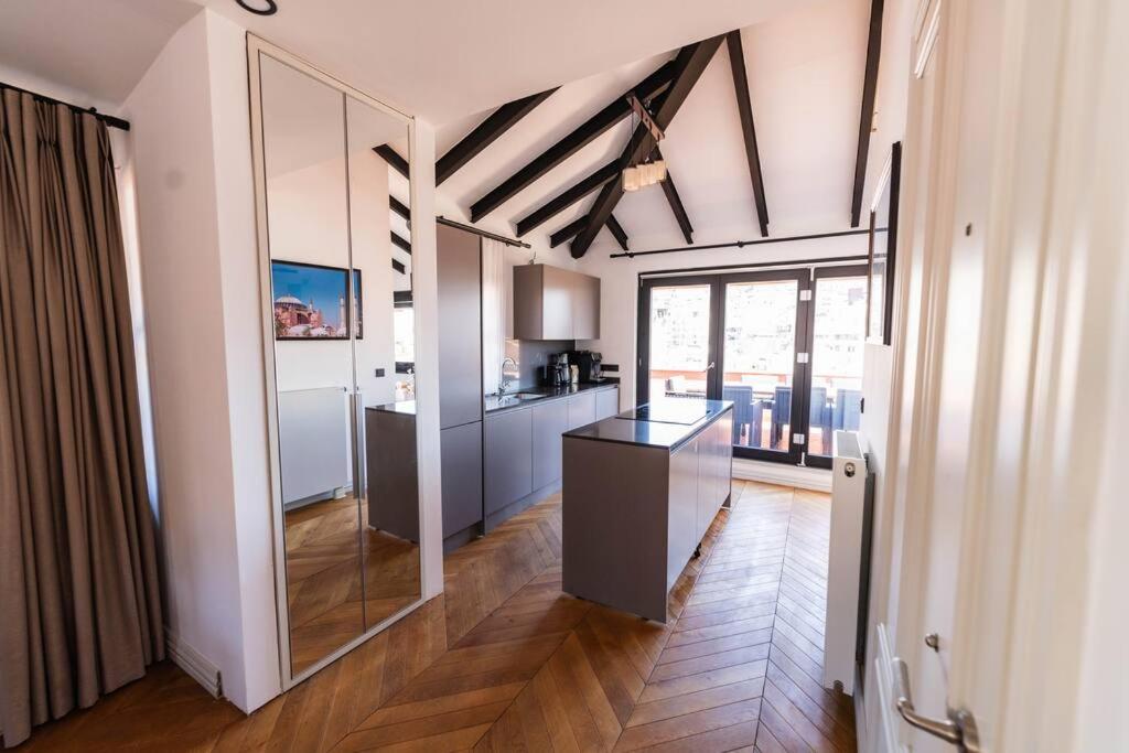 Amazing flat in Beyoglu-Taksim